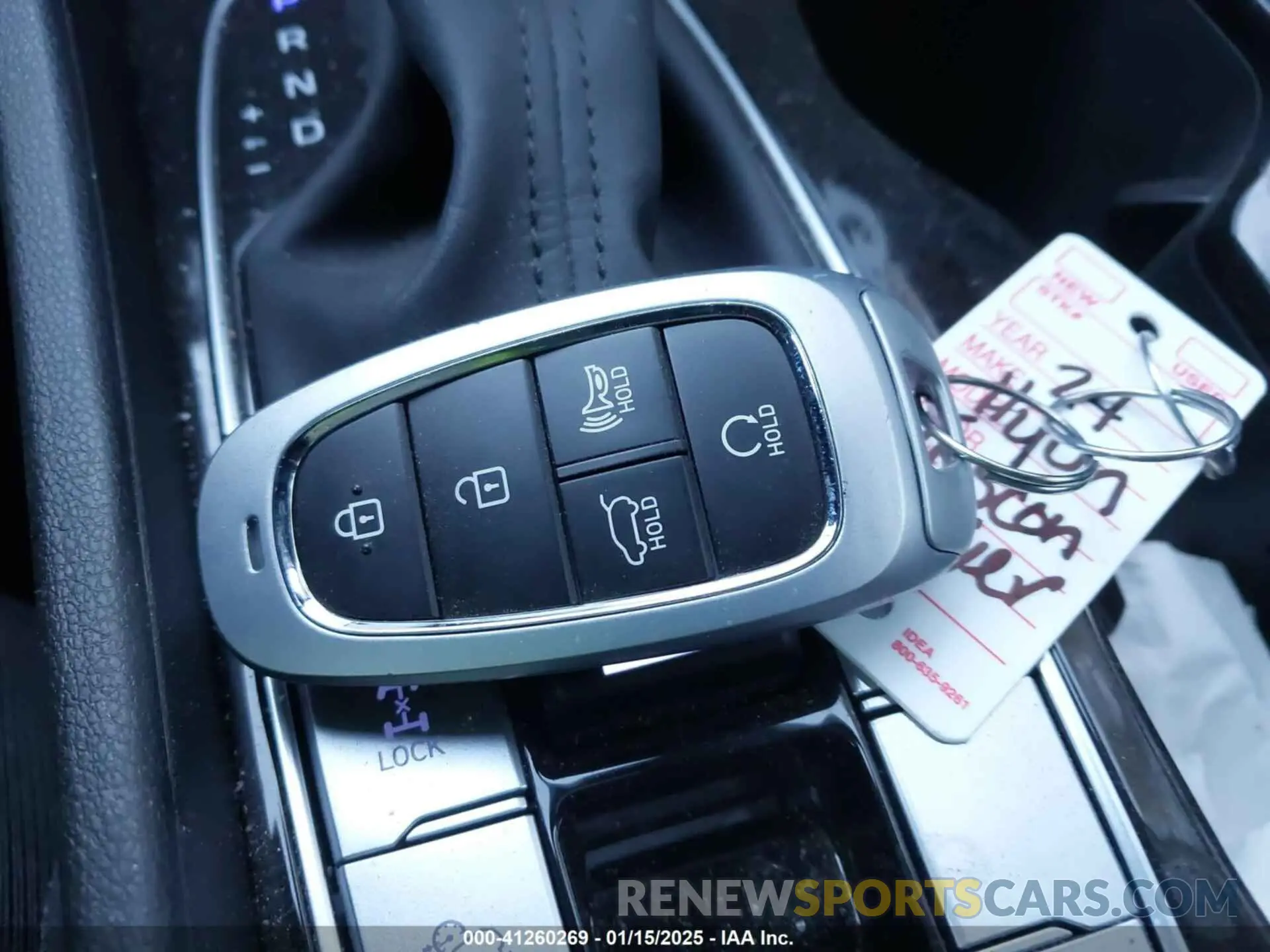 11 Photograph of a damaged car 5NMJBCDE1RH428534 HYUNDAI TUCSON 2024