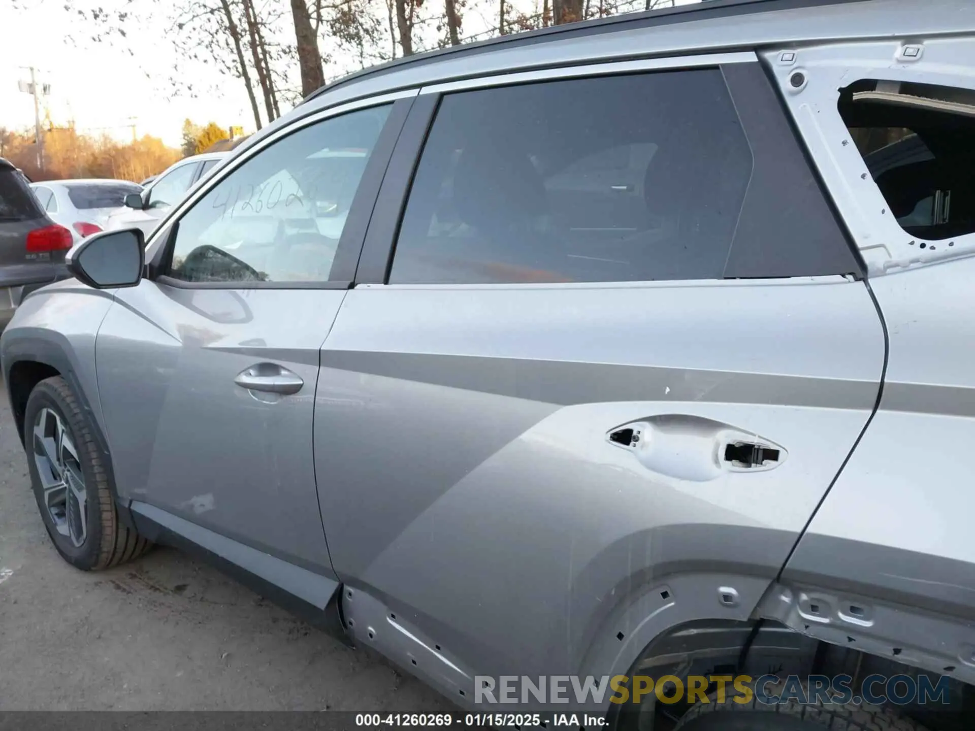 15 Photograph of a damaged car 5NMJBCDE1RH428534 HYUNDAI TUCSON 2024