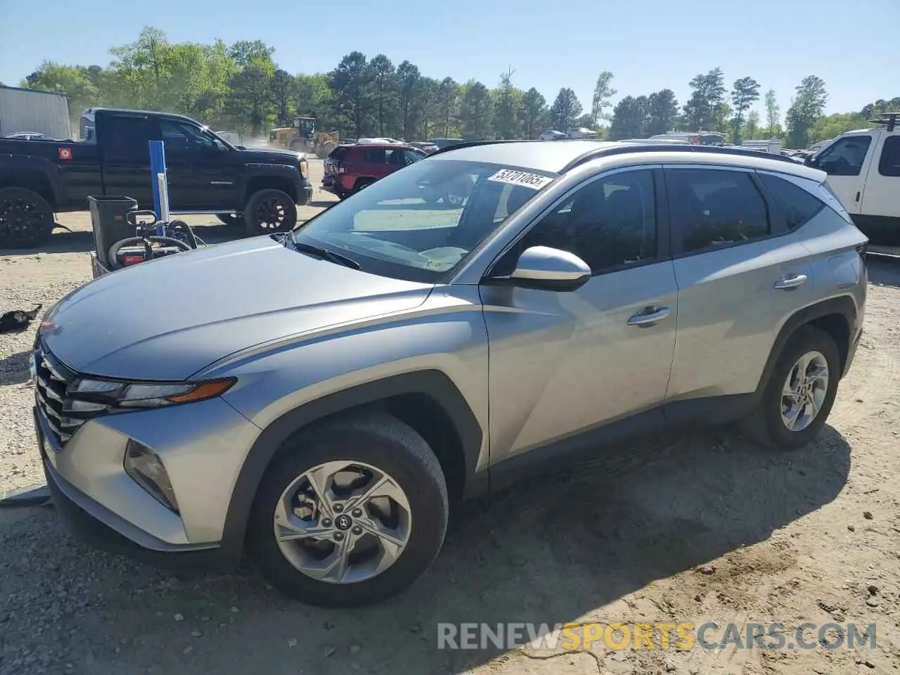 1 Photograph of a damaged car 5NMJBCDE2RH301601 HYUNDAI TUCSON 2024