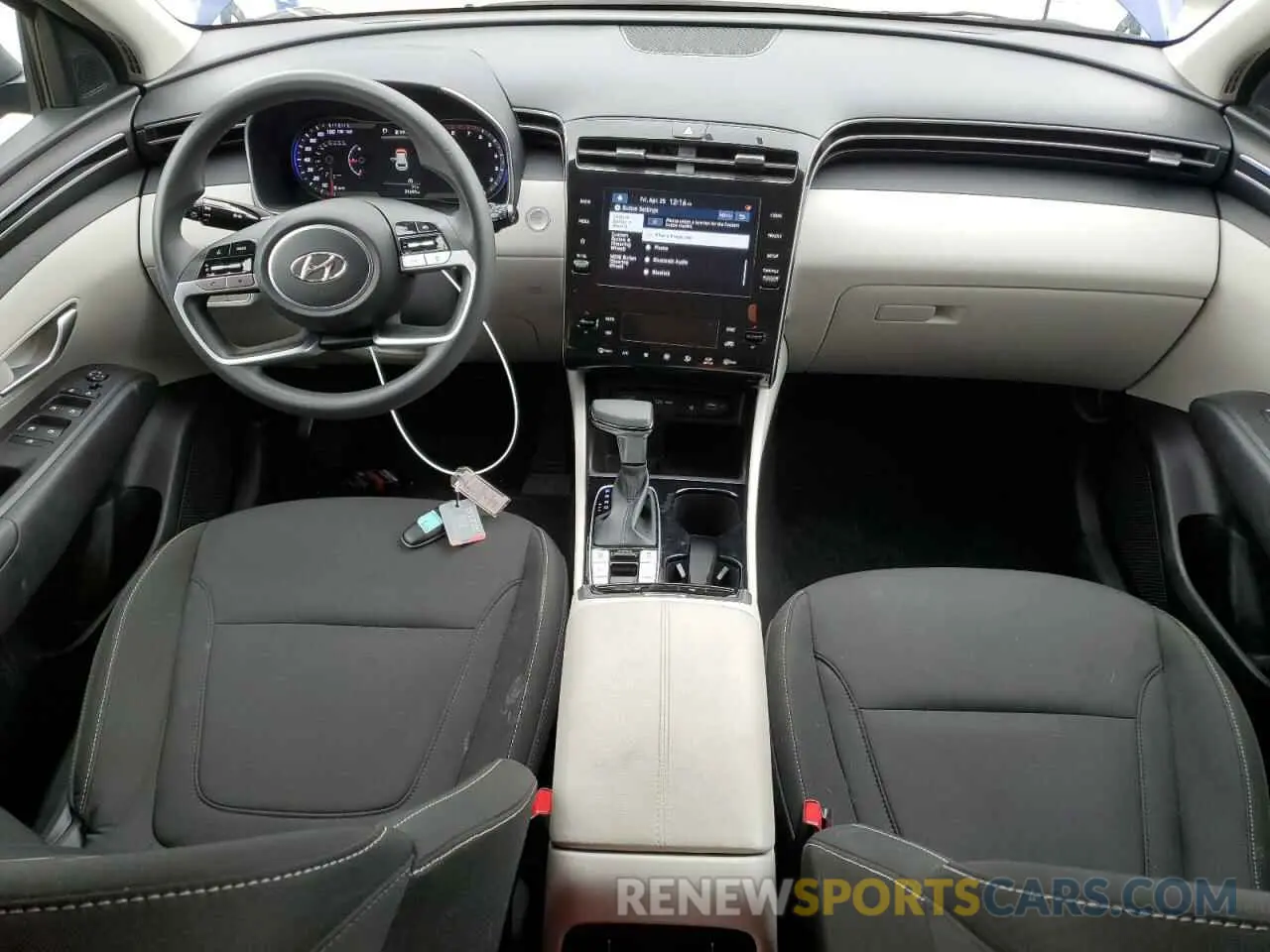 8 Photograph of a damaged car 5NMJBCDE2RH349972 HYUNDAI TUCSON 2024