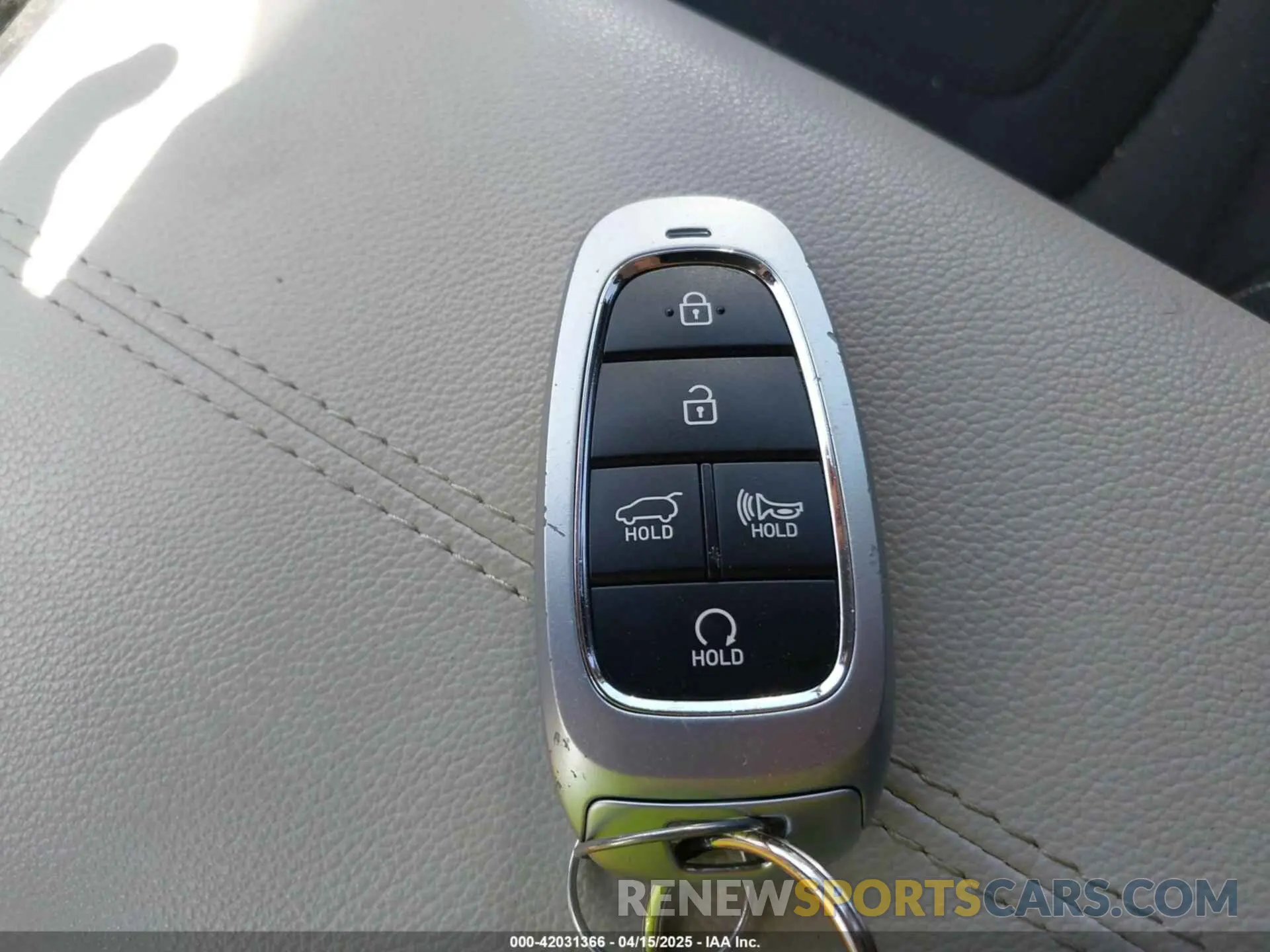 11 Photograph of a damaged car 5NMJBCDE2RH417168 HYUNDAI TUCSON 2024