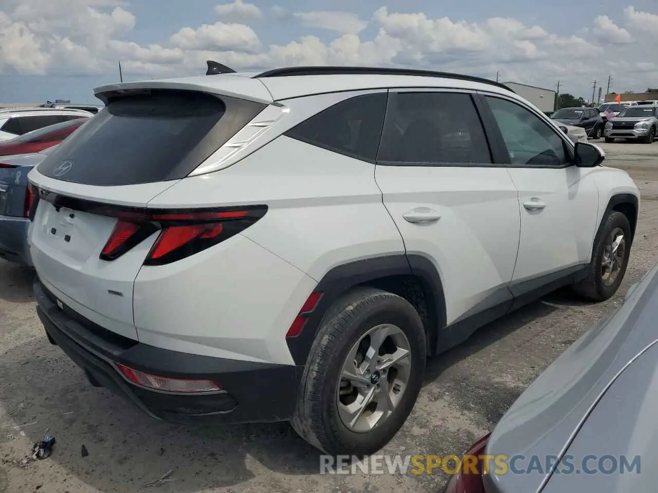 3 Photograph of a damaged car 5NMJBCDE3RH329617 HYUNDAI TUCSON 2024