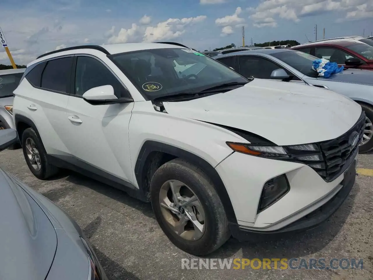 4 Photograph of a damaged car 5NMJBCDE3RH329617 HYUNDAI TUCSON 2024
