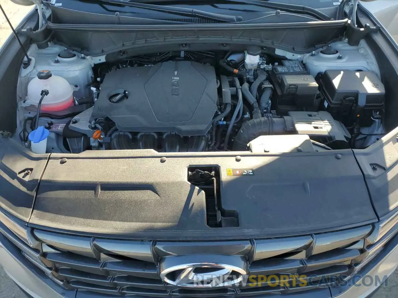 14 Photograph of a damaged car 5NMJBCDE4RH327651 HYUNDAI TUCSON 2024