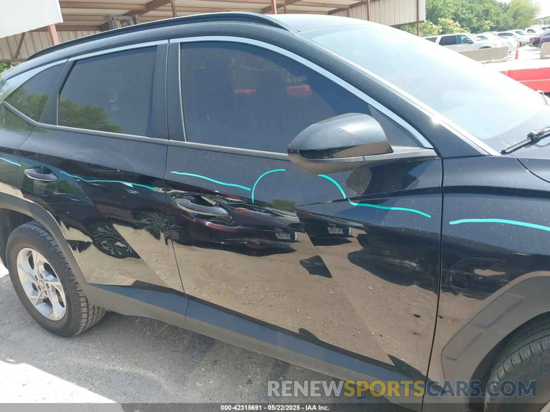 13 Photograph of a damaged car 5NMJBCDE4RH354185 HYUNDAI TUCSON 2024