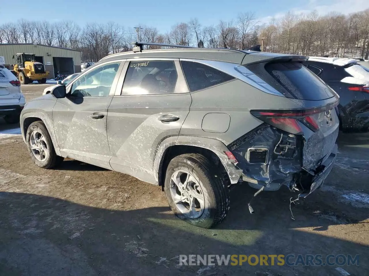 2 Photograph of a damaged car 5NMJBCDE4RH376669 HYUNDAI TUCSON 2024