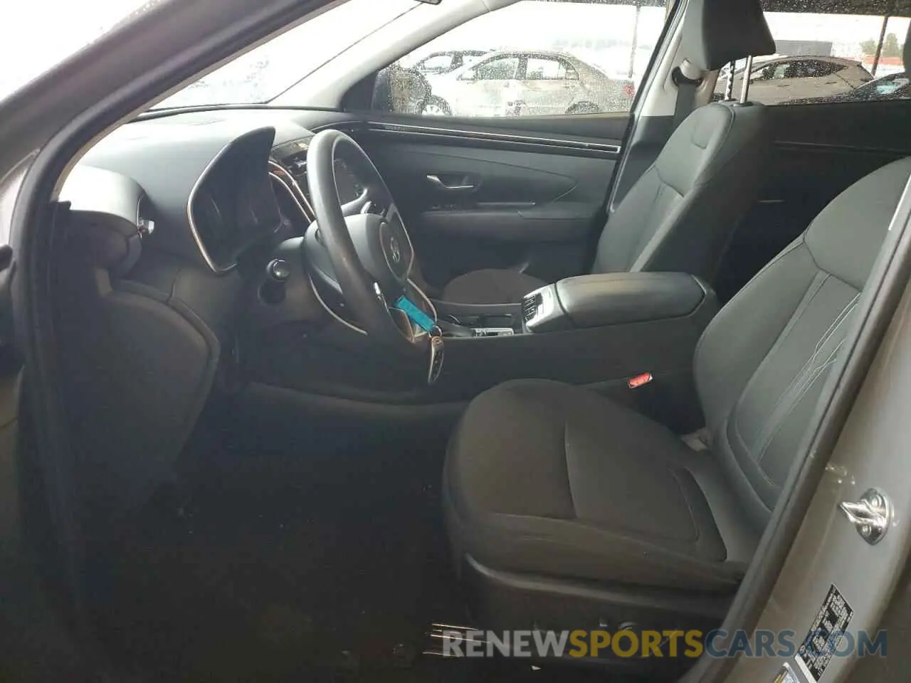 7 Photograph of a damaged car 5NMJBCDE4RH381502 HYUNDAI TUCSON 2024