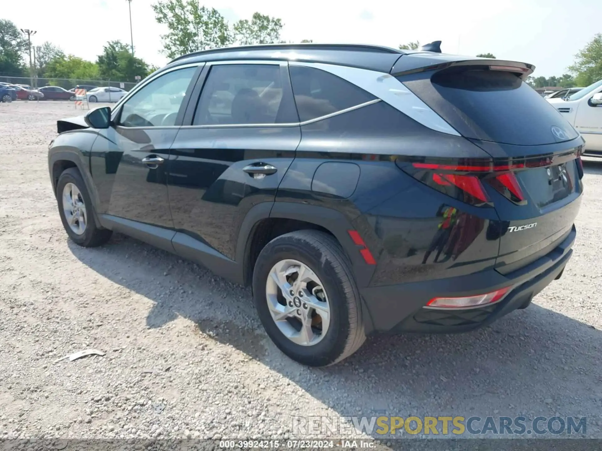 3 Photograph of a damaged car 5NMJBCDE5RH295311 HYUNDAI TUCSON 2024