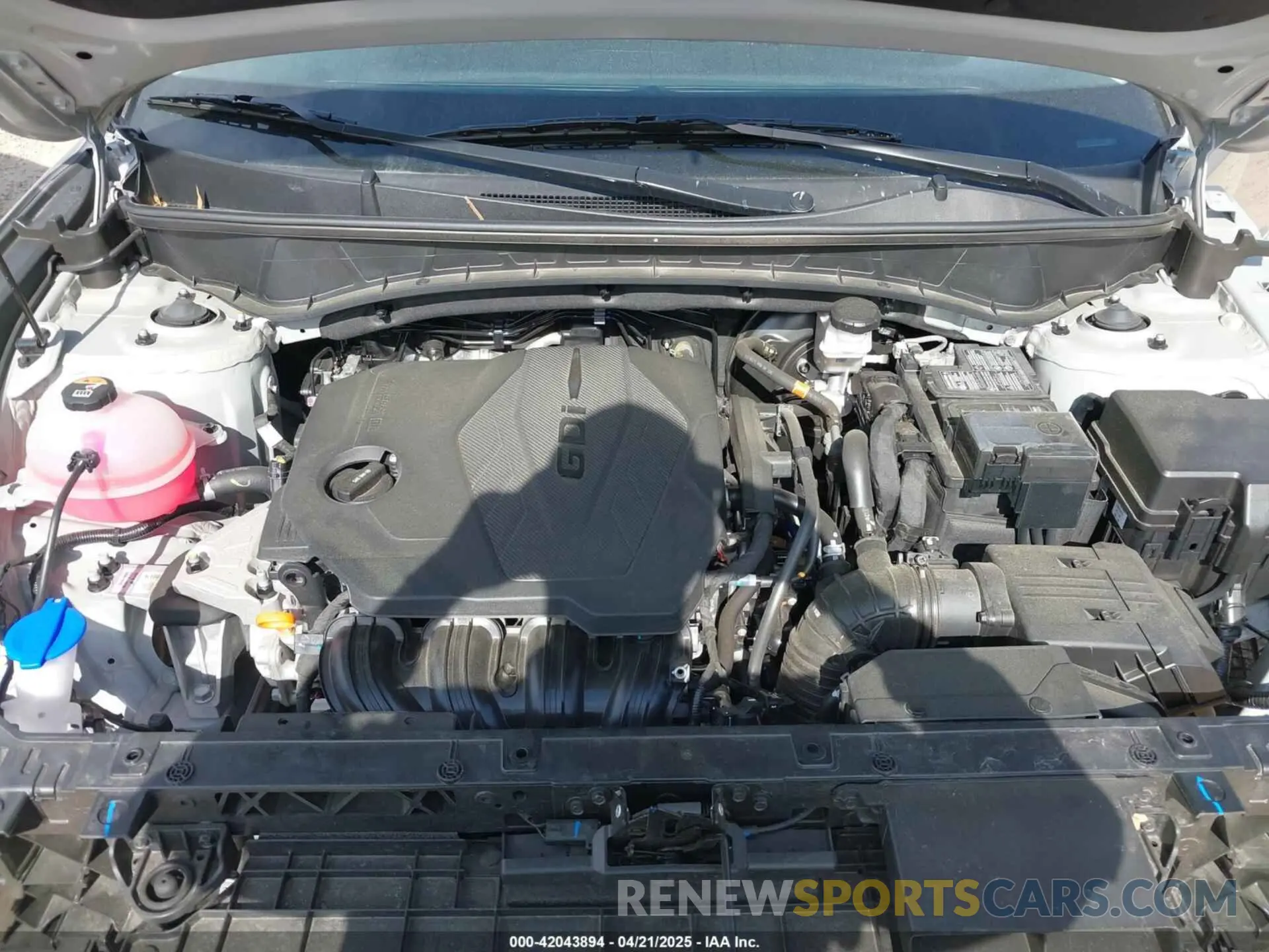 10 Photograph of a damaged car 5NMJBCDE5RH299830 HYUNDAI TUCSON 2024