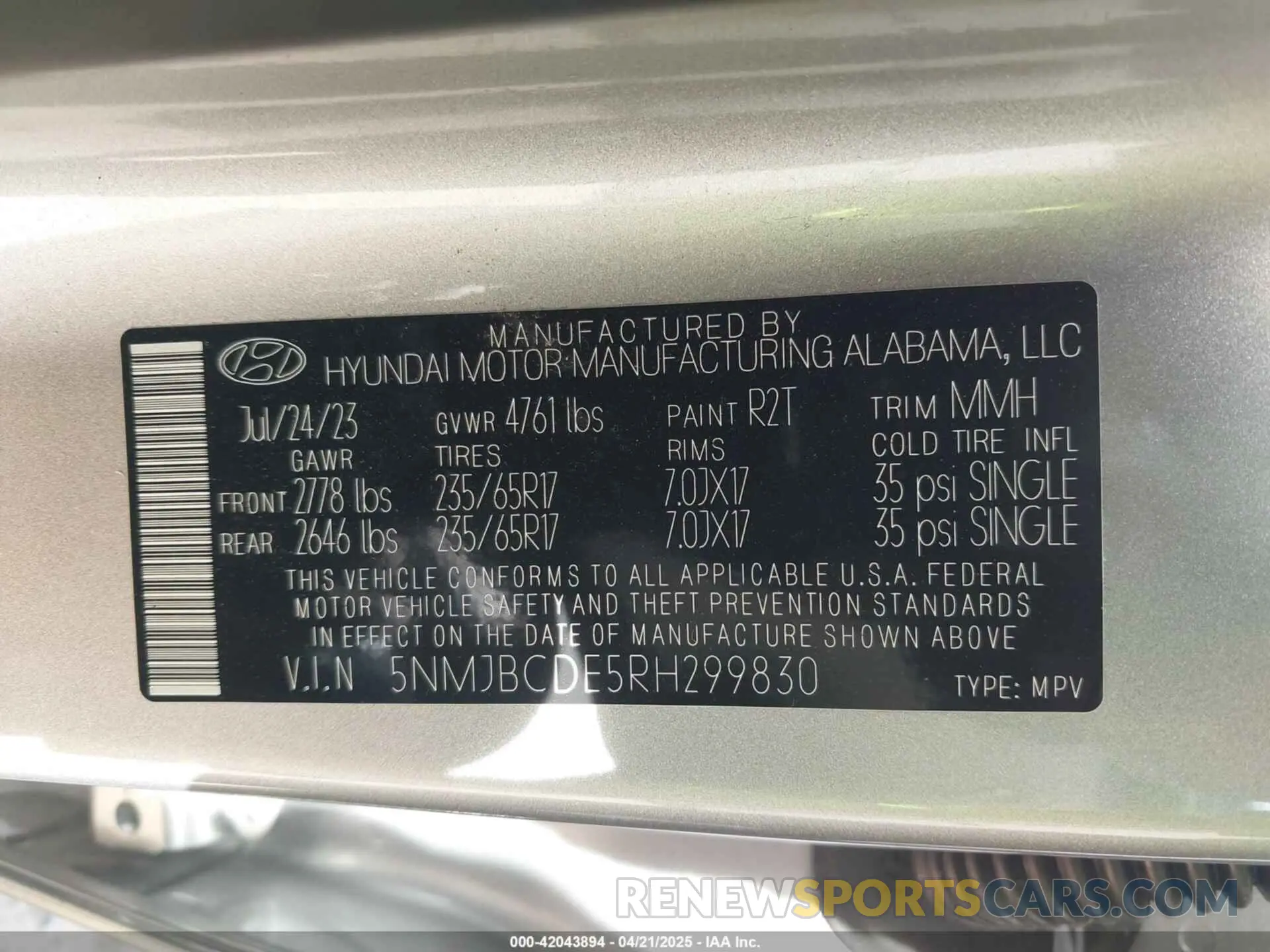 9 Photograph of a damaged car 5NMJBCDE5RH299830 HYUNDAI TUCSON 2024