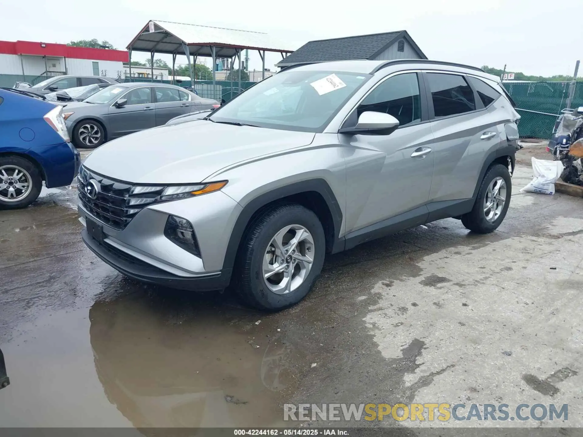 2 Photograph of a damaged car 5NMJBCDE5RH299858 HYUNDAI TUCSON 2024