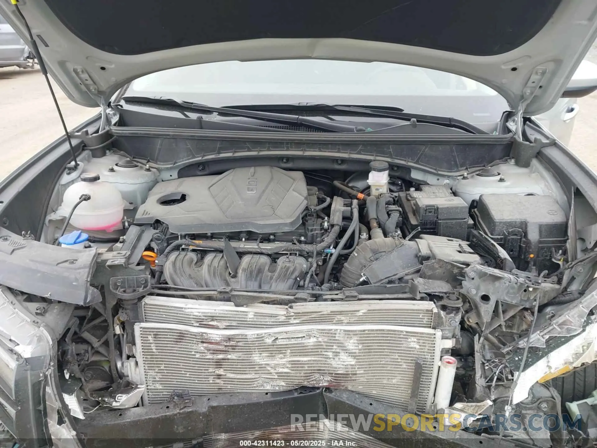 10 Photograph of a damaged car 5NMJBCDE5RH364353 HYUNDAI TUCSON 2024