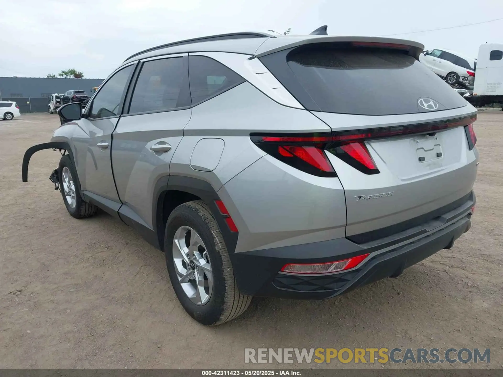 3 Photograph of a damaged car 5NMJBCDE5RH364353 HYUNDAI TUCSON 2024