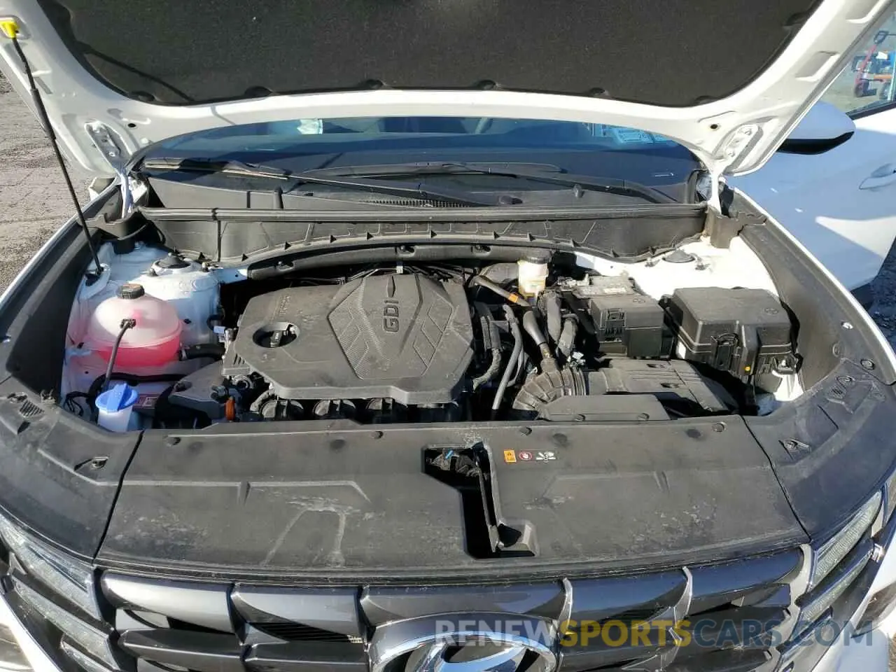13 Photograph of a damaged car 5NMJBCDE5RH378446 HYUNDAI TUCSON 2024