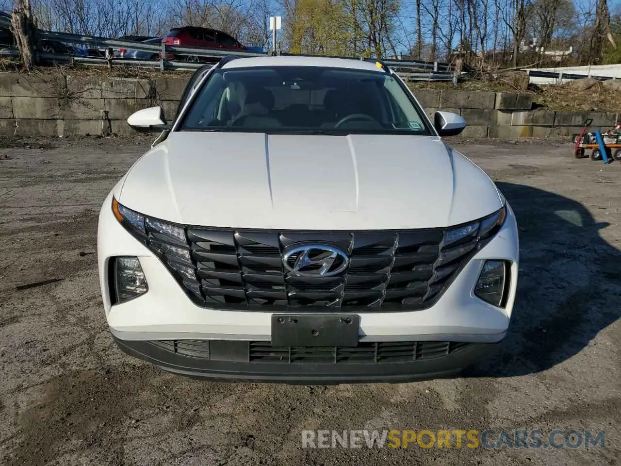 5 Photograph of a damaged car 5NMJBCDE5RH378446 HYUNDAI TUCSON 2024