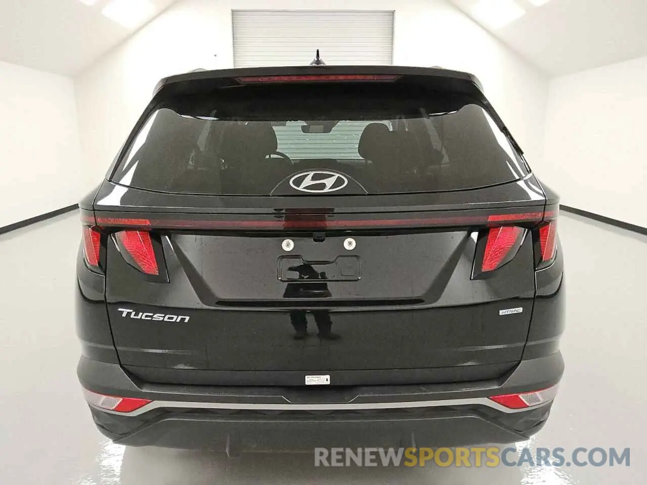 6 Photograph of a damaged car 5NMJBCDE5RH383372 HYUNDAI TUCSON 2024