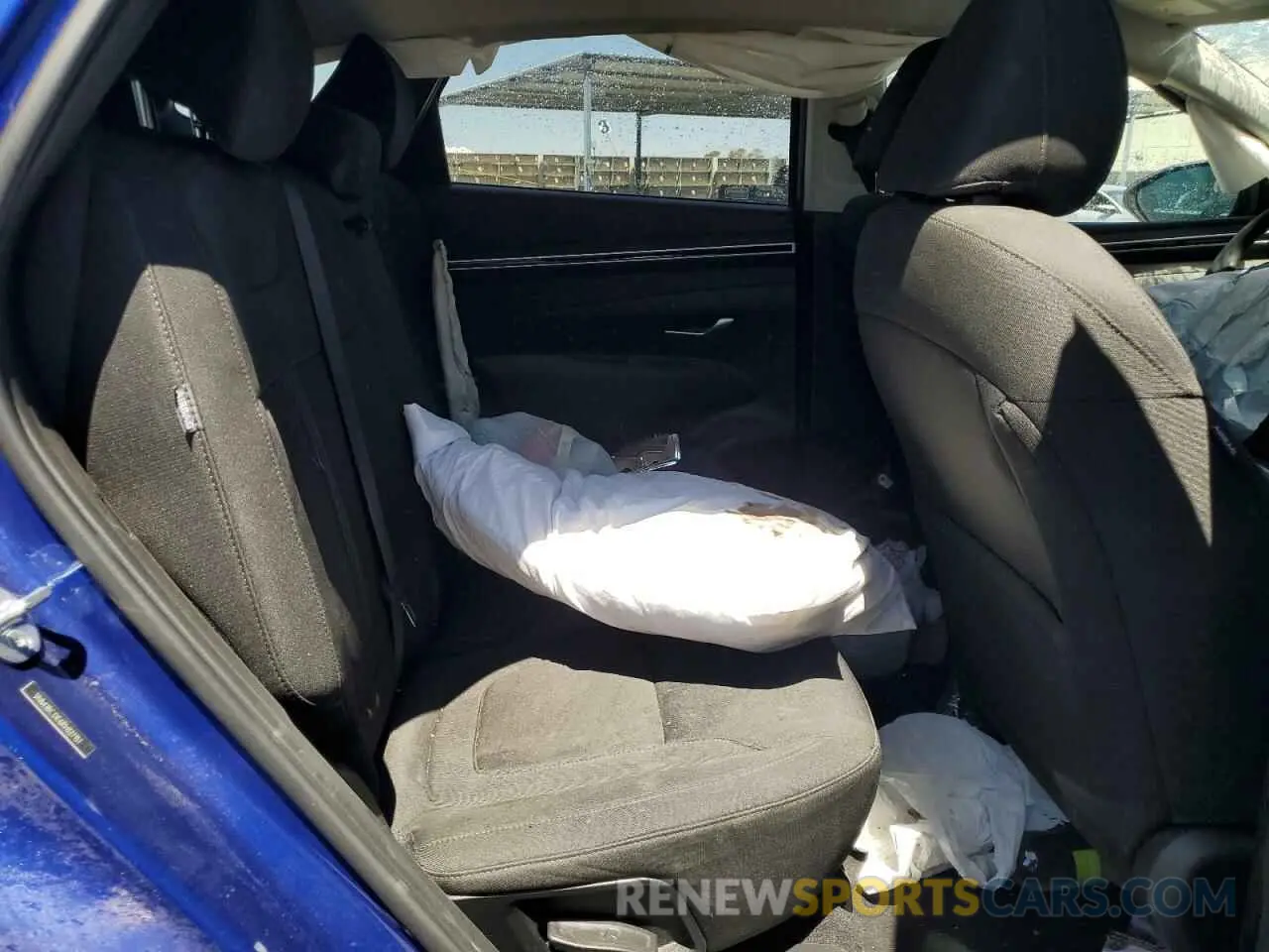 11 Photograph of a damaged car 5NMJBCDE6RH327151 HYUNDAI TUCSON 2024