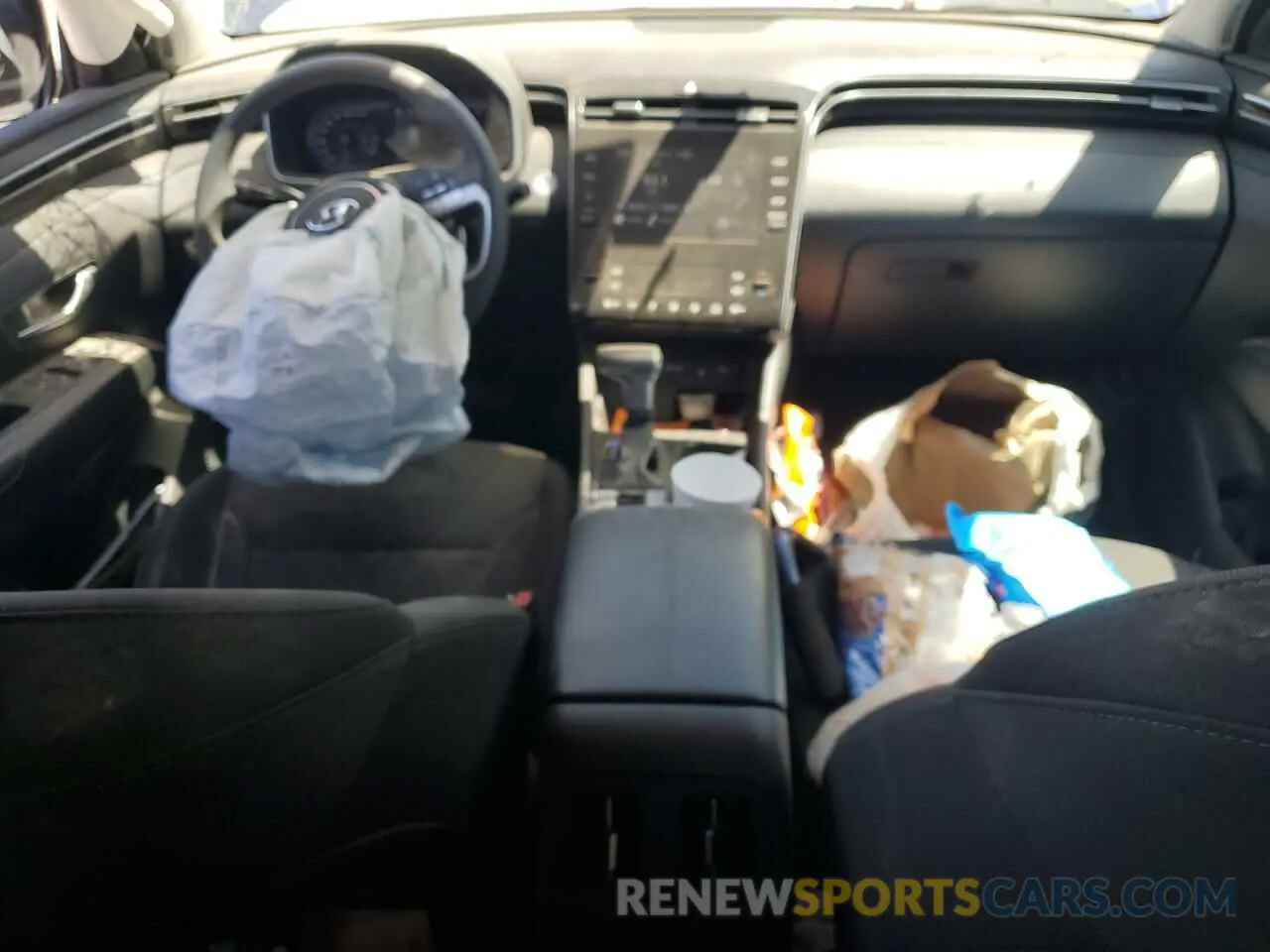 8 Photograph of a damaged car 5NMJBCDE6RH327151 HYUNDAI TUCSON 2024