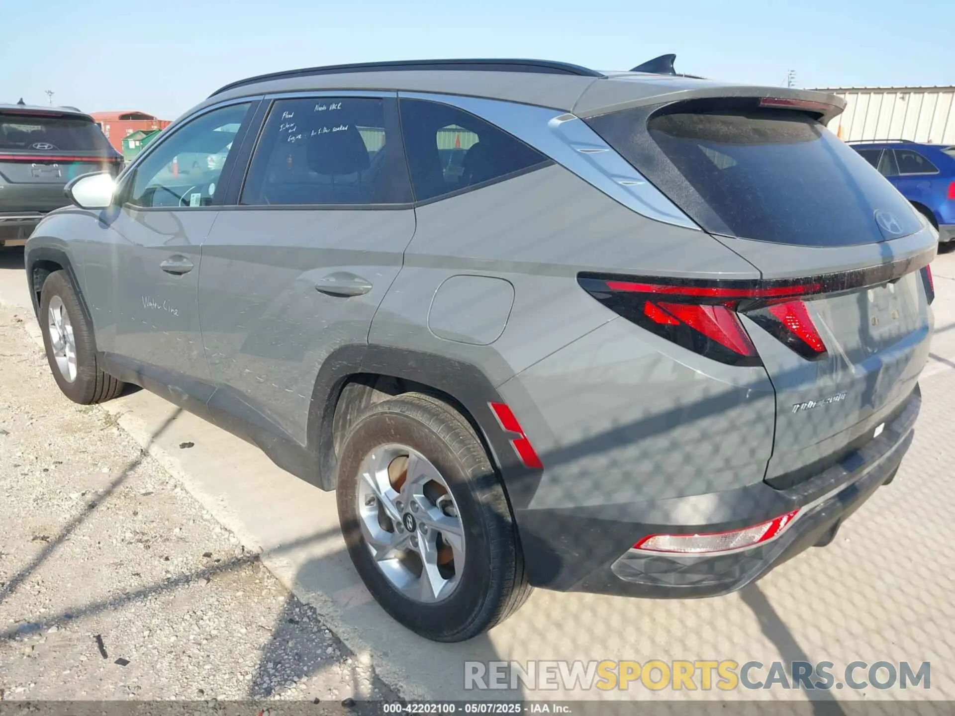 3 Photograph of a damaged car 5NMJBCDE6RH327893 HYUNDAI TUCSON 2024