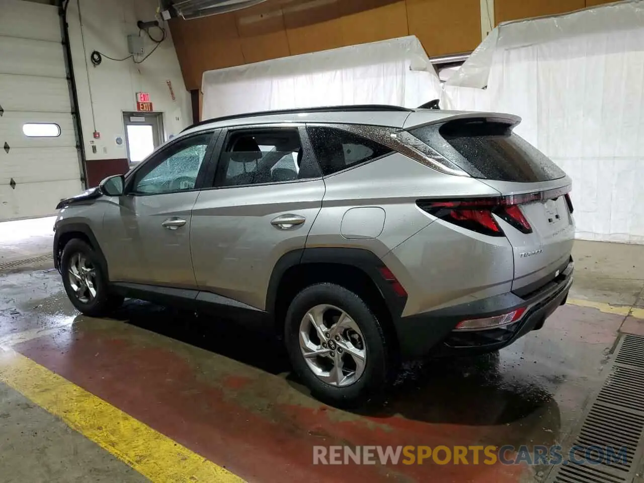 2 Photograph of a damaged car 5NMJBCDE6RH383297 HYUNDAI TUCSON 2024
