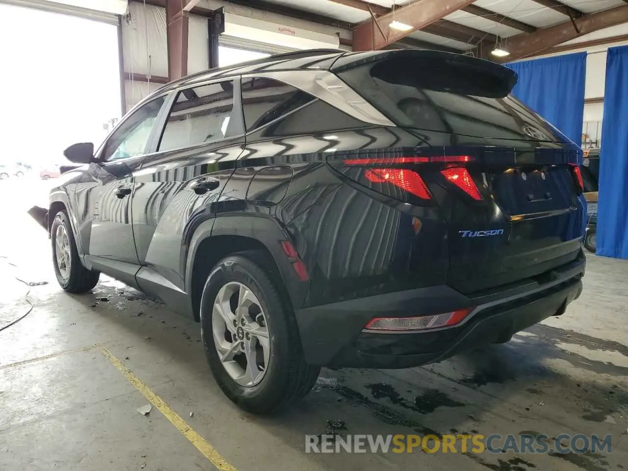 2 Photograph of a damaged car 5NMJBCDE7RH306552 HYUNDAI TUCSON 2024