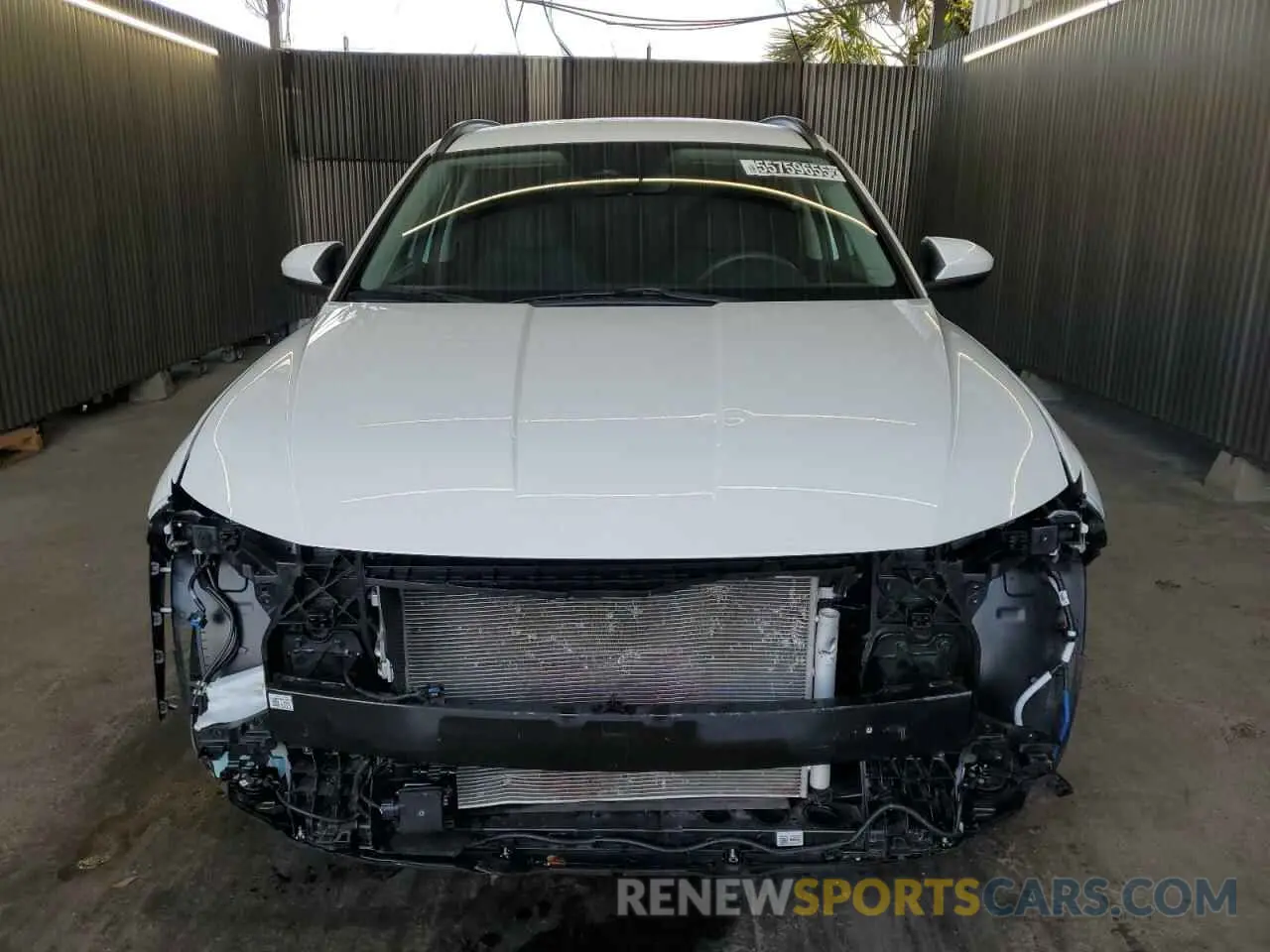 5 Photograph of a damaged car 5NMJBCDE7RH321679 HYUNDAI TUCSON 2024