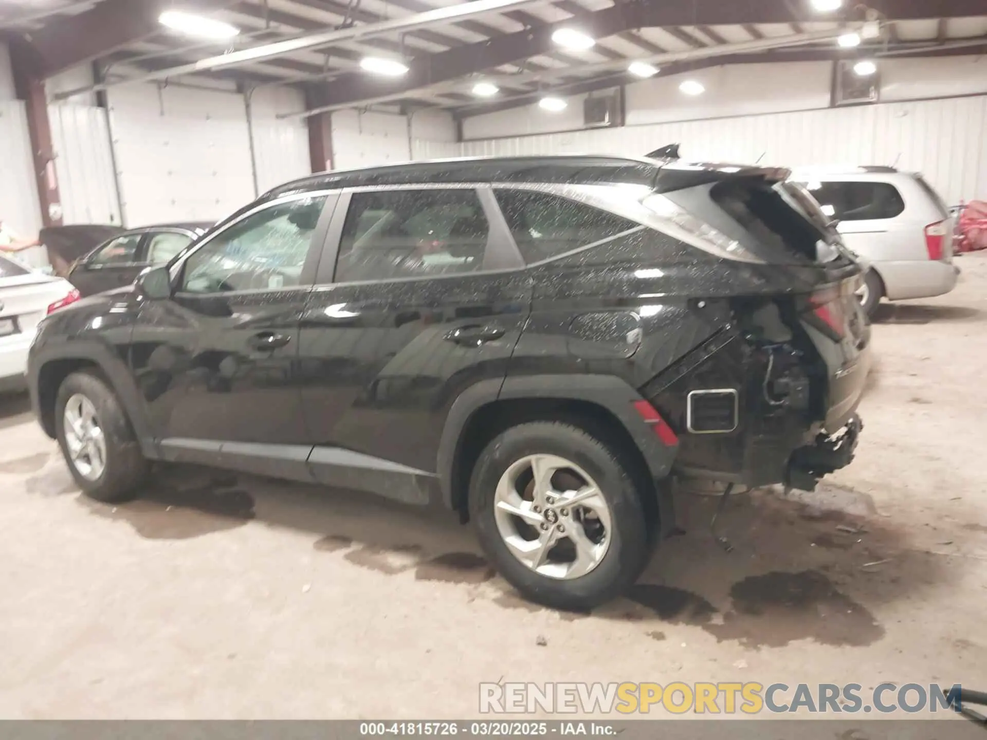 15 Photograph of a damaged car 5NMJBCDE7RH409485 HYUNDAI TUCSON 2024