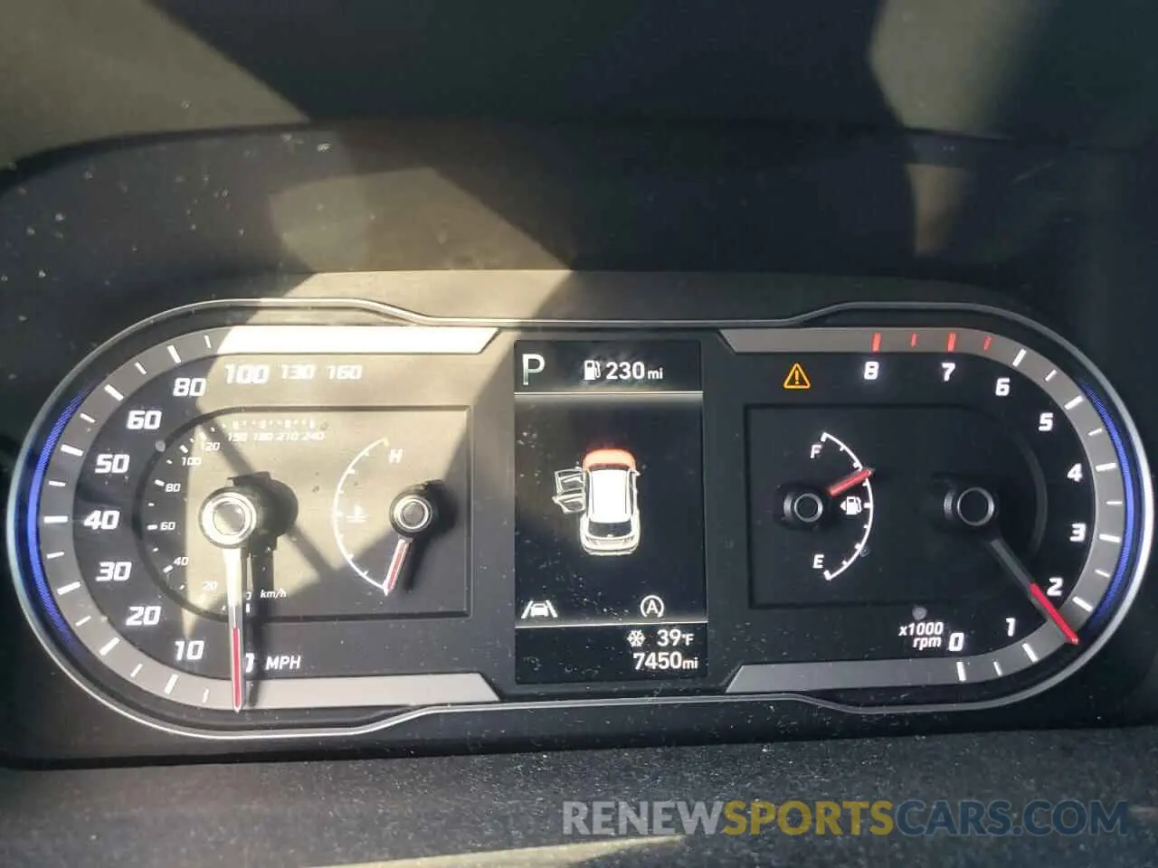 9 Photograph of a damaged car 5NMJBCDE7RH416985 HYUNDAI TUCSON 2024