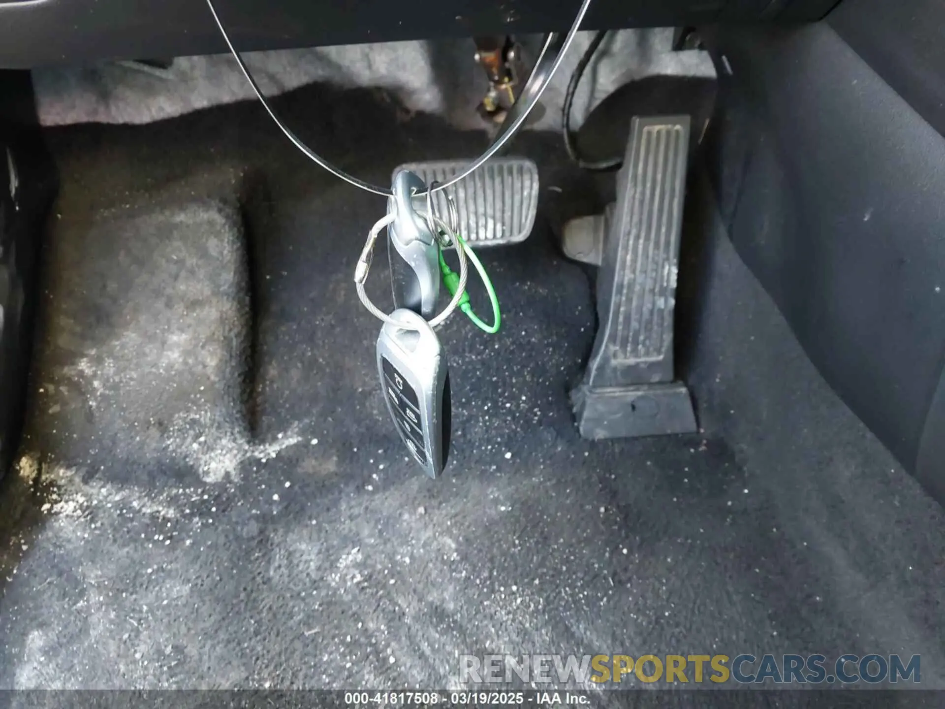 11 Photograph of a damaged car 5NMJBCDE8RH297828 HYUNDAI TUCSON 2024