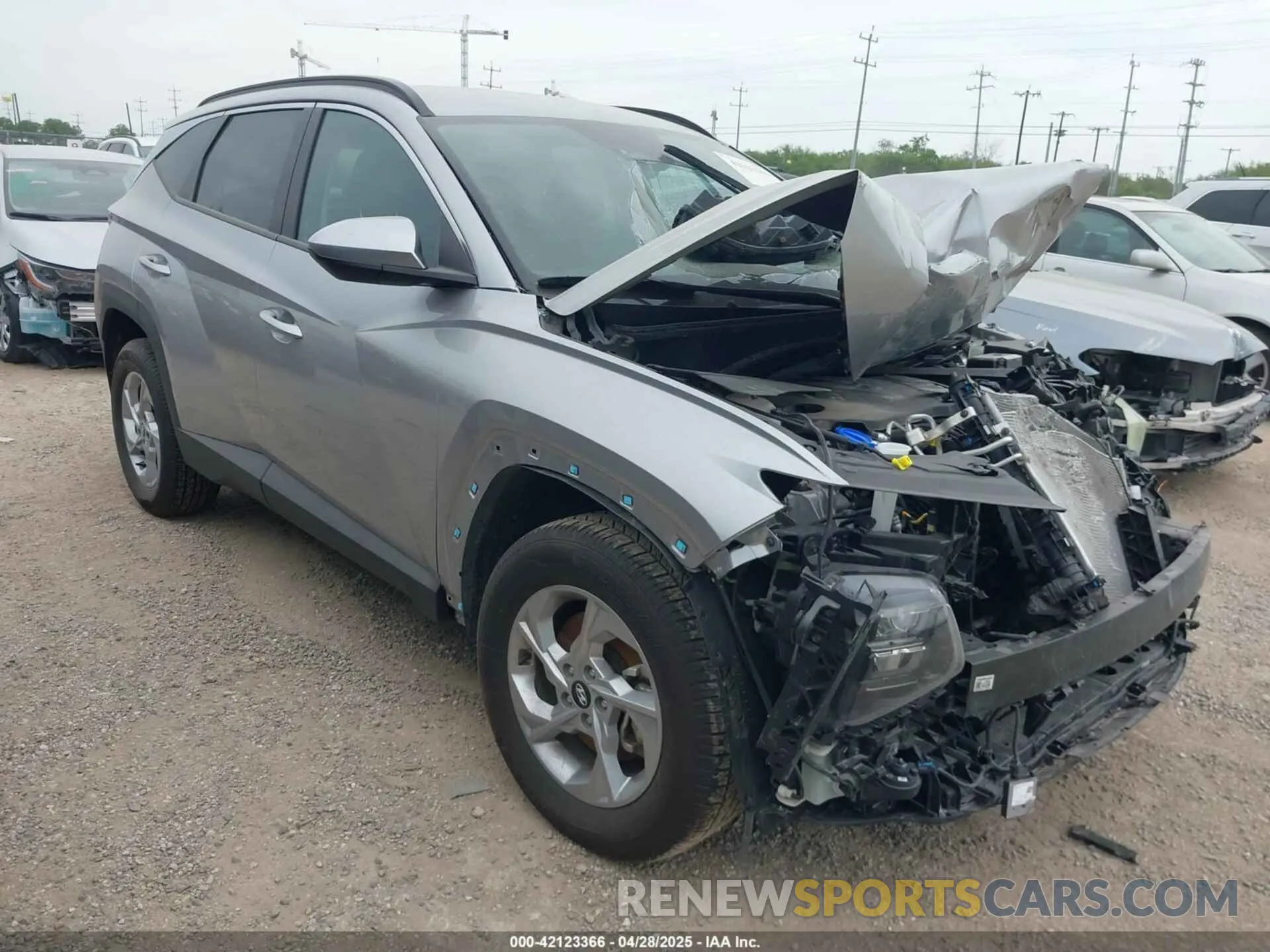 1 Photograph of a damaged car 5NMJBCDE8RH305362 HYUNDAI TUCSON 2024