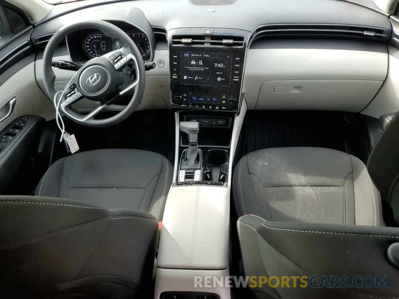 8 Photograph of a damaged car 5NMJBCDE8RH310089 HYUNDAI TUCSON 2024