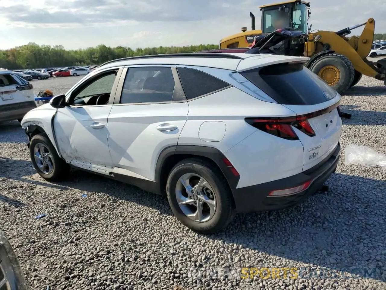 2 Photograph of a damaged car 5NMJBCDE8RH331069 HYUNDAI TUCSON 2024