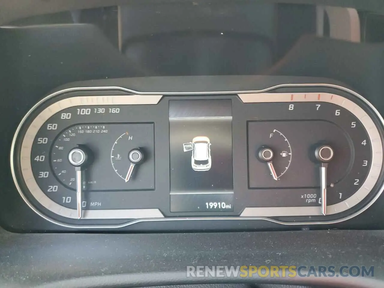 9 Photograph of a damaged car 5NMJBCDE8RH331069 HYUNDAI TUCSON 2024