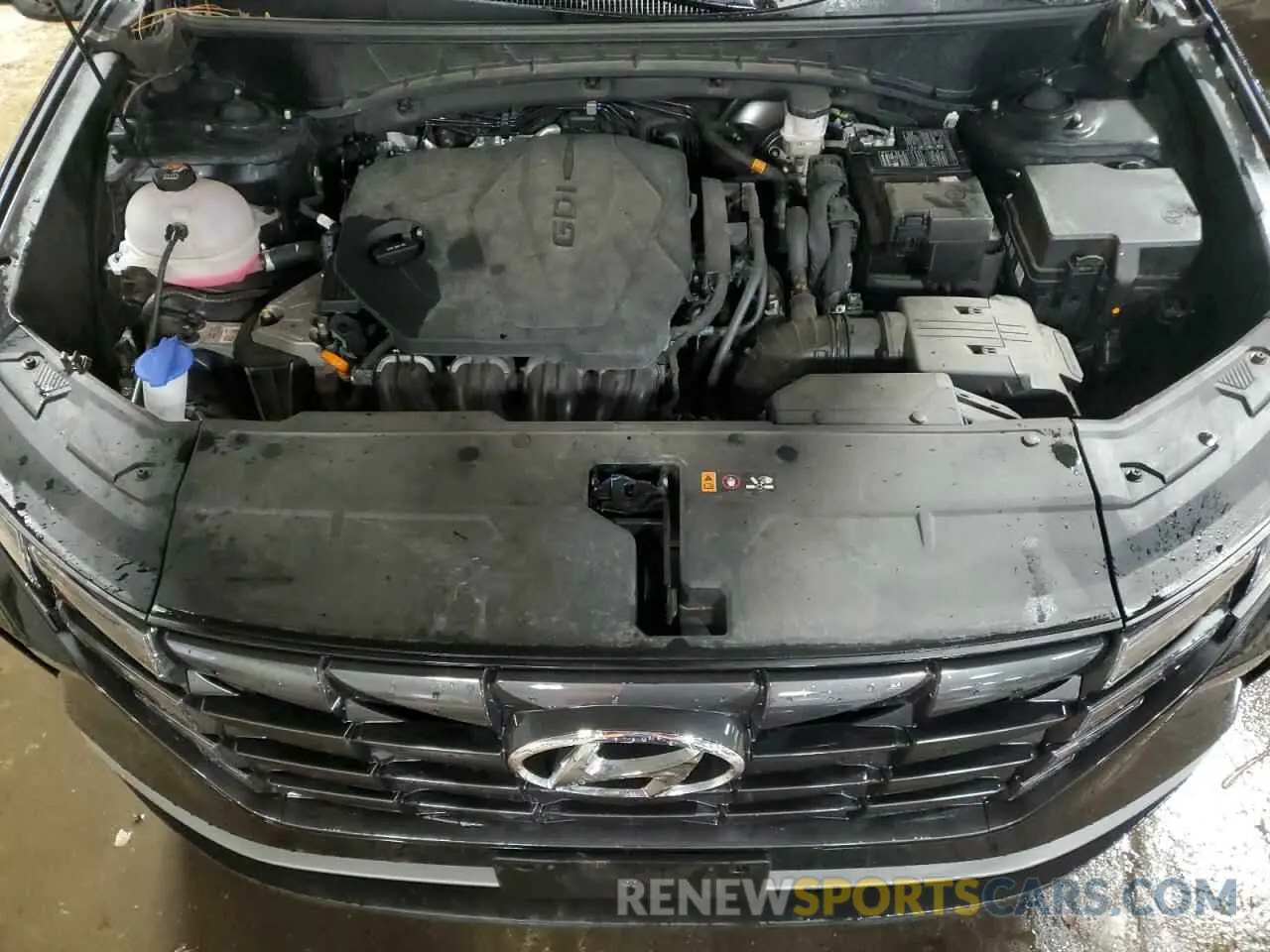 12 Photograph of a damaged car 5NMJBCDE8RH384242 HYUNDAI TUCSON 2024