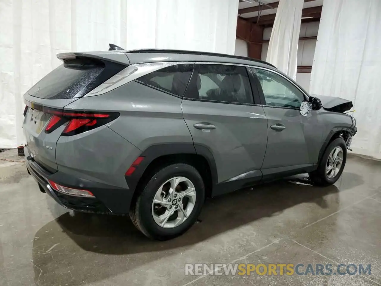 3 Photograph of a damaged car 5NMJBCDE8RH422682 HYUNDAI TUCSON 2024