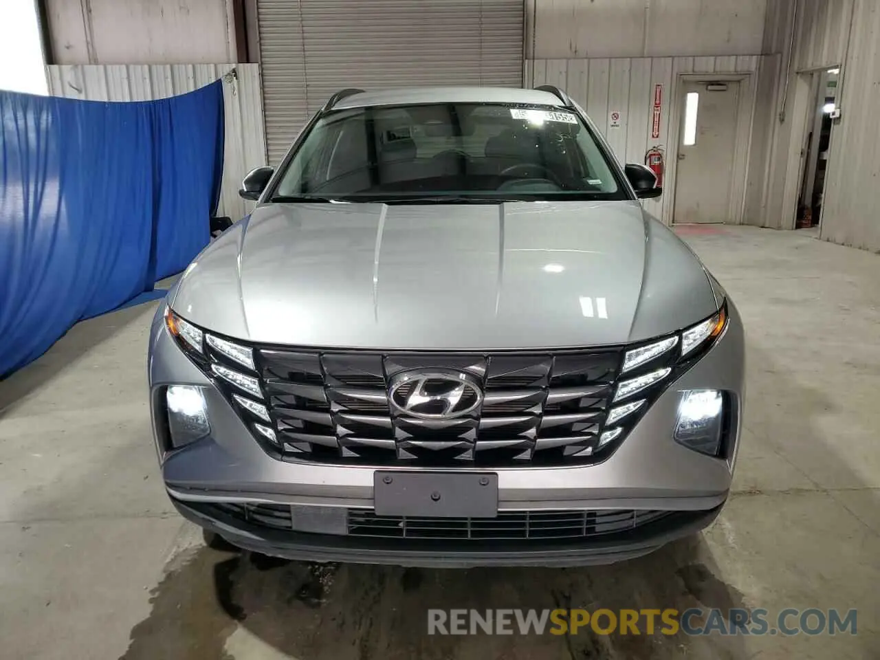 5 Photograph of a damaged car 5NMJBCDE9RH321182 HYUNDAI TUCSON 2024