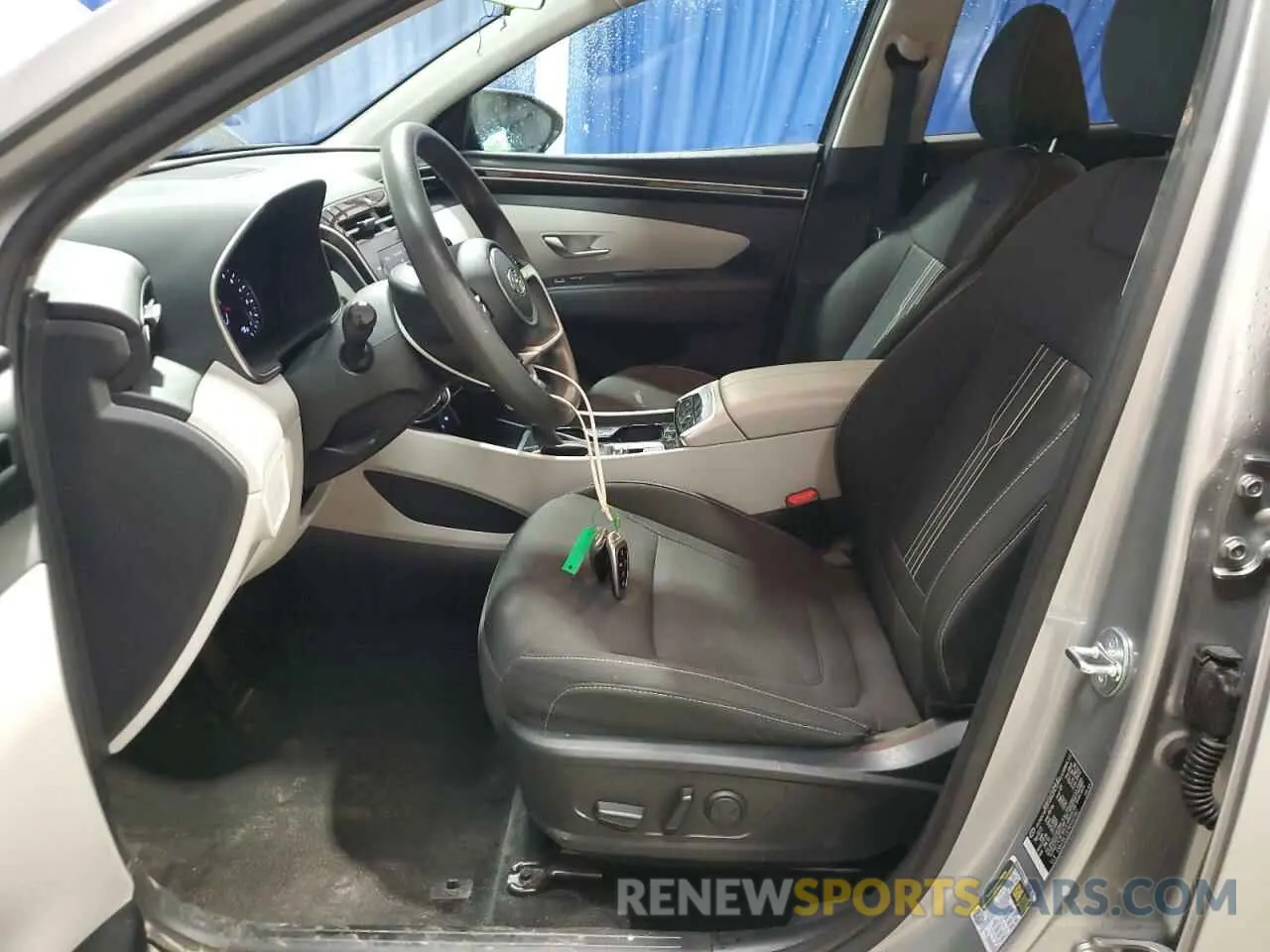 7 Photograph of a damaged car 5NMJBCDE9RH321182 HYUNDAI TUCSON 2024