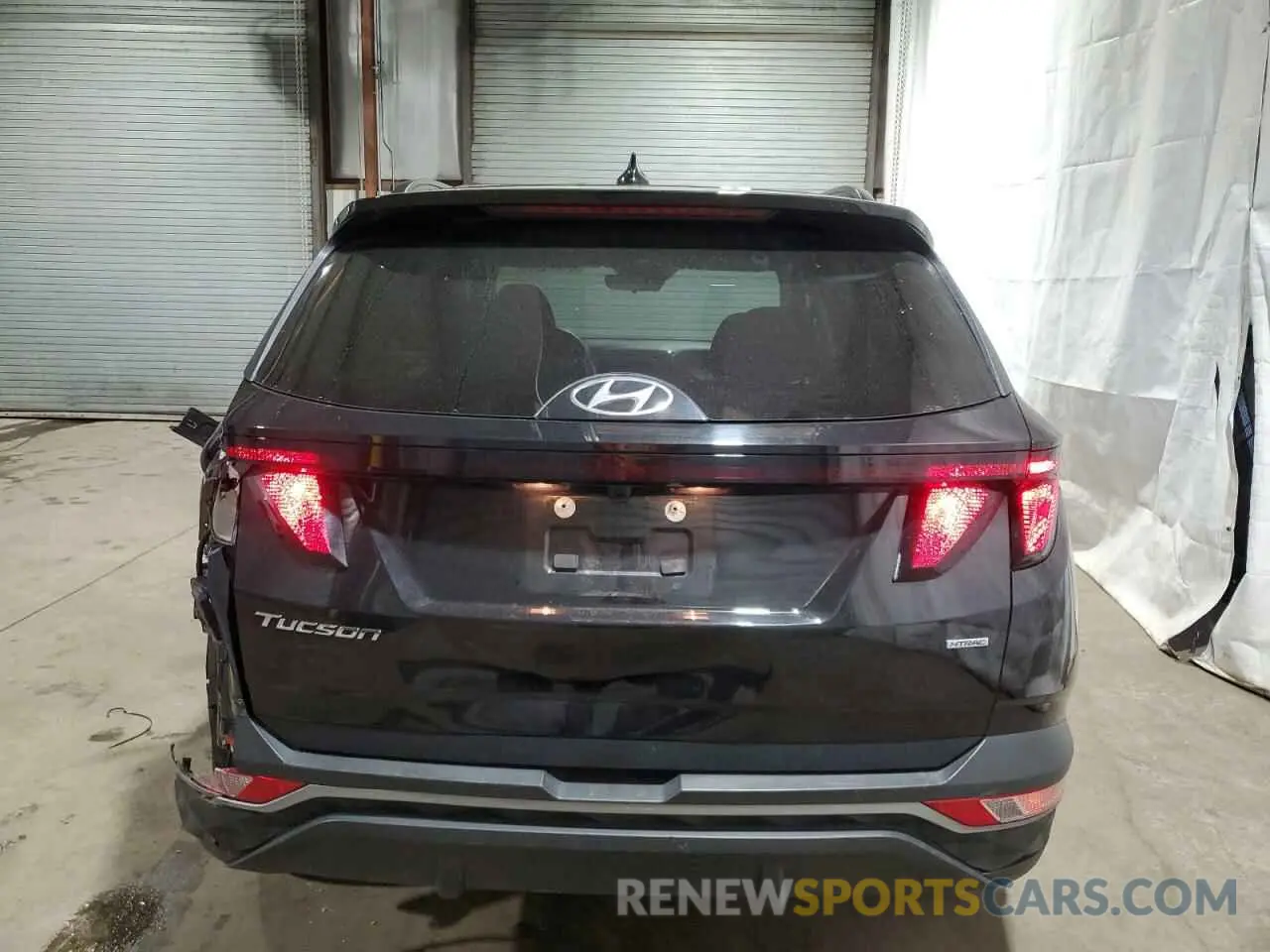 6 Photograph of a damaged car 5NMJBCDE9RH384203 HYUNDAI TUCSON 2024