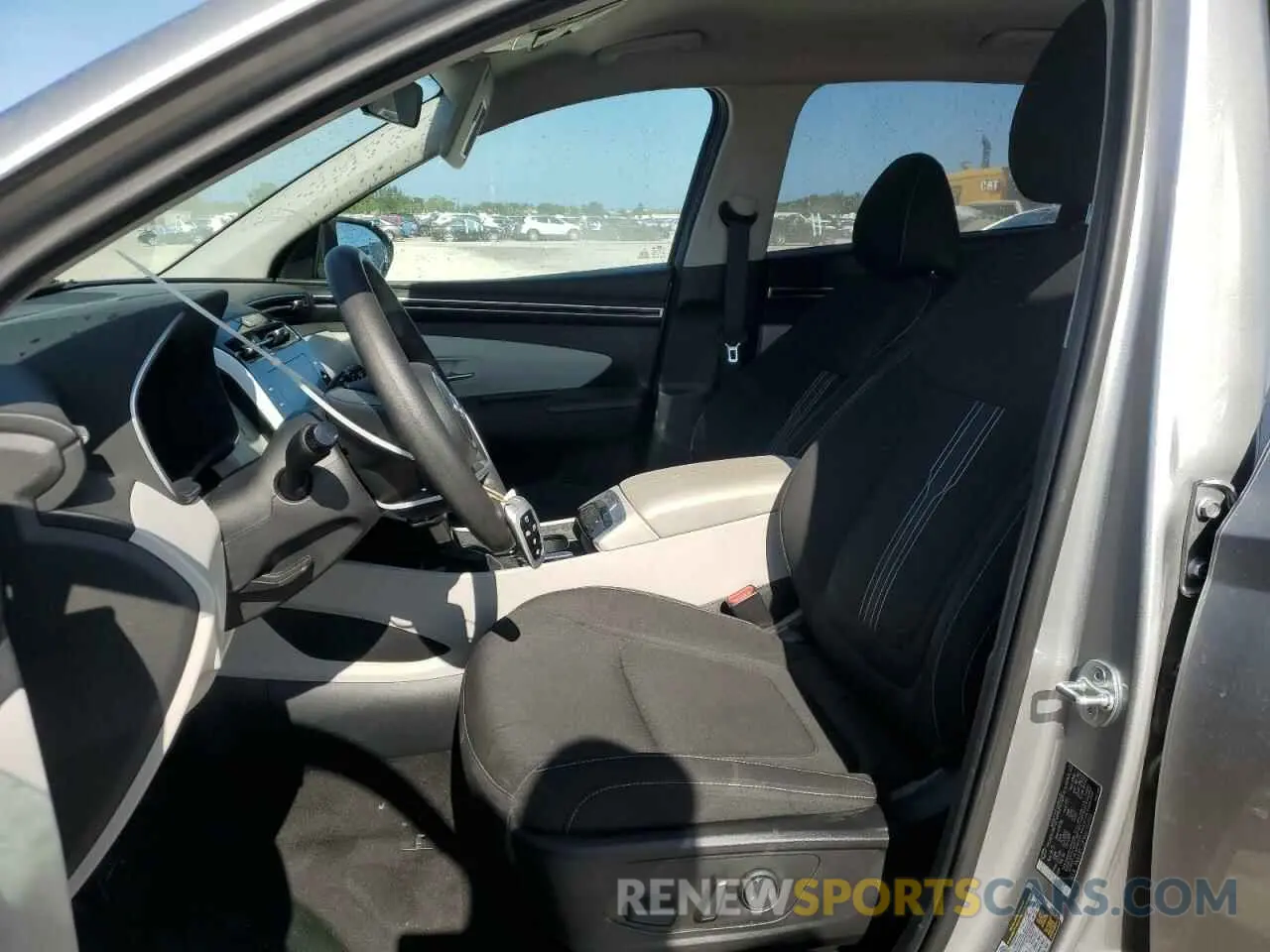 7 Photograph of a damaged car 5NMJBCDEXRH356944 HYUNDAI TUCSON 2024