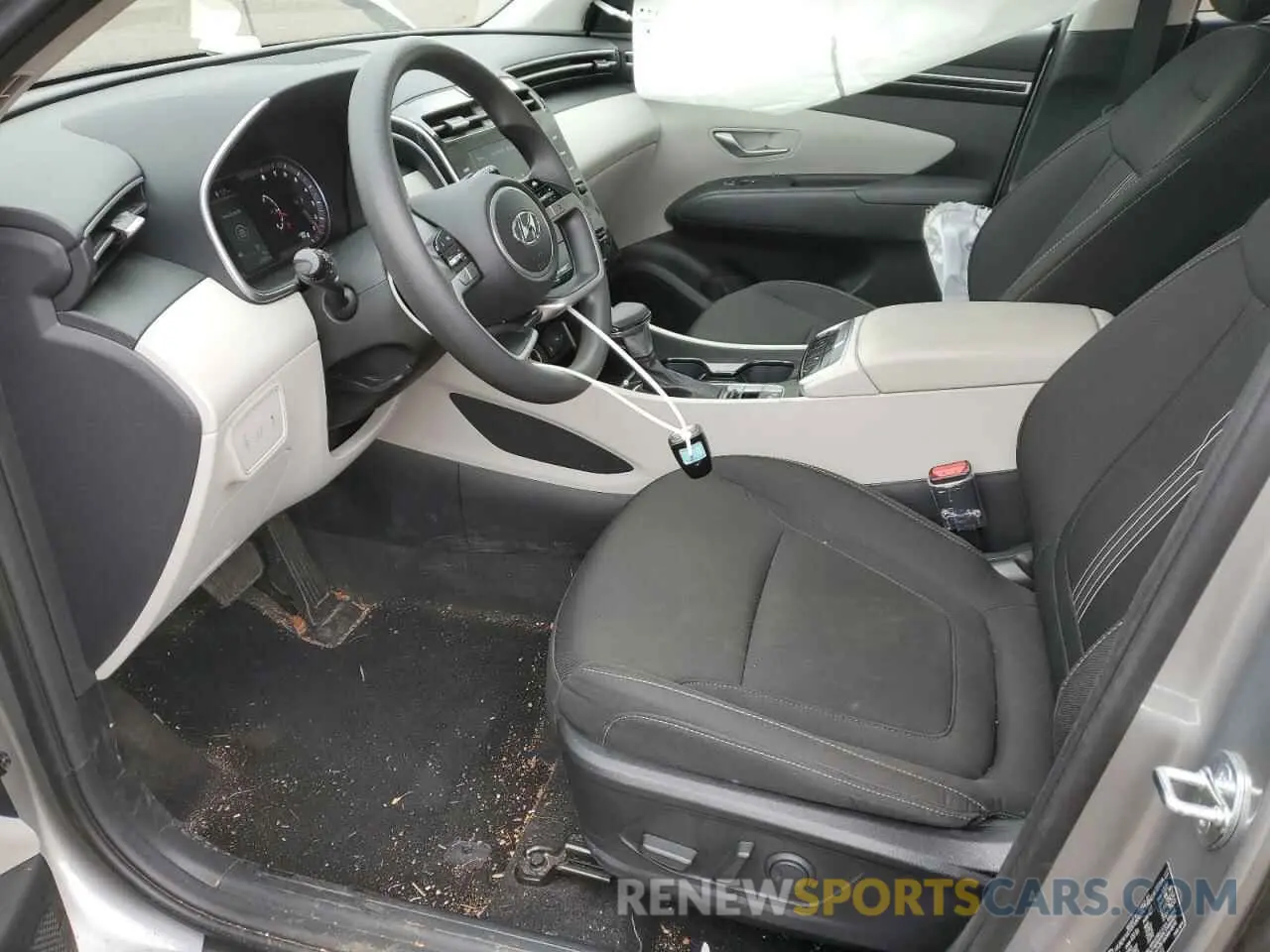 7 Photograph of a damaged car 5NMJBCDEXRH364011 HYUNDAI TUCSON 2024