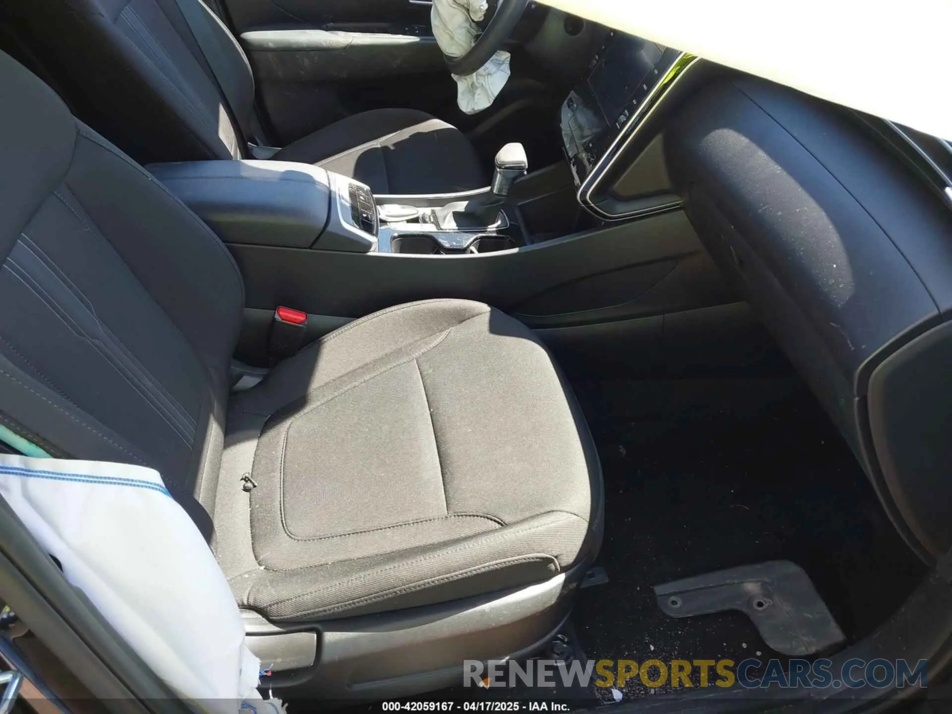 5 Photograph of a damaged car 5NMJBCDEXRH378992 HYUNDAI TUCSON 2024