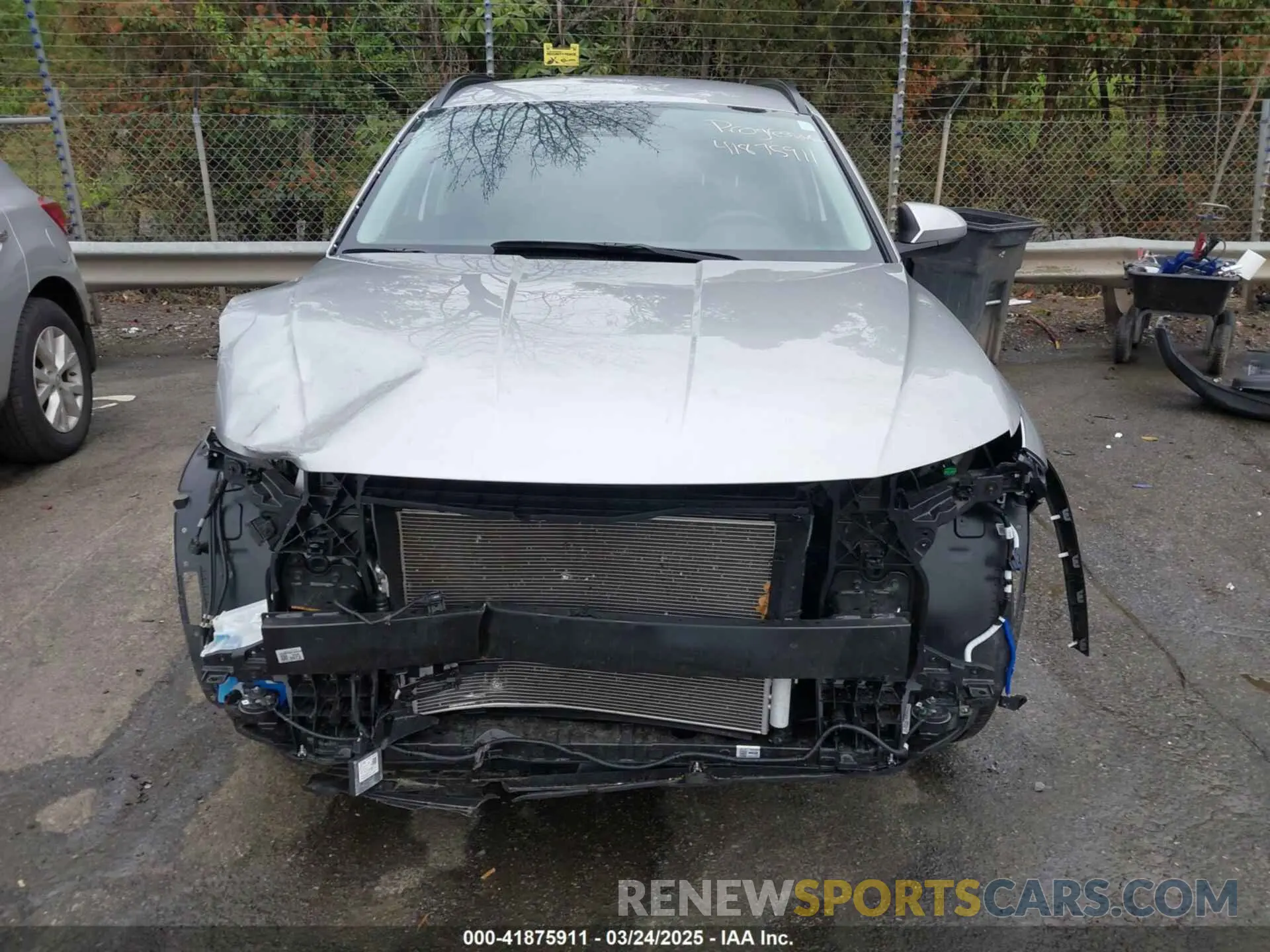 12 Photograph of a damaged car 5NMJBCDEXRH404720 HYUNDAI TUCSON 2024