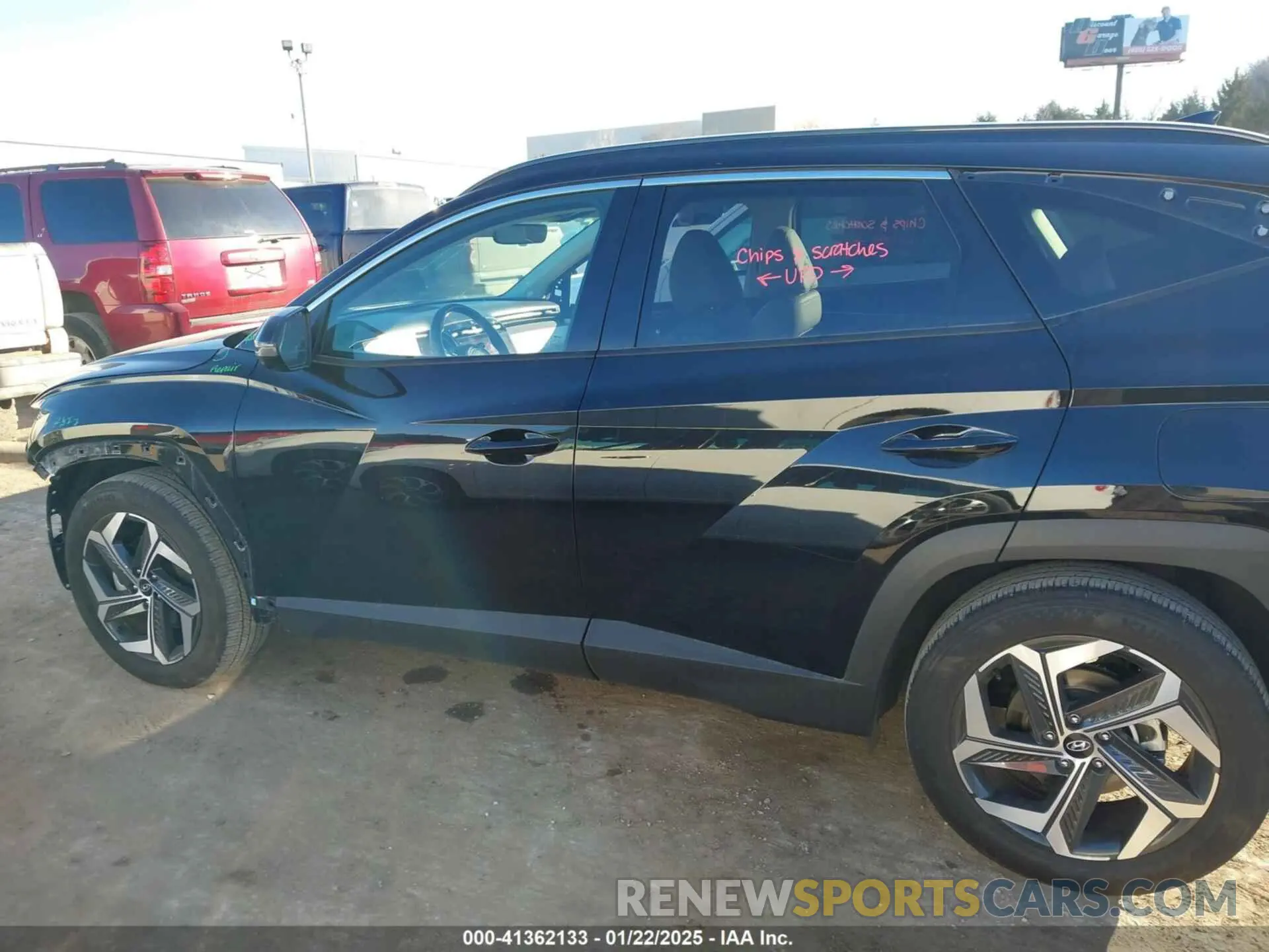15 Photograph of a damaged car 5NMJE3DE0RH306562 HYUNDAI TUCSON 2024
