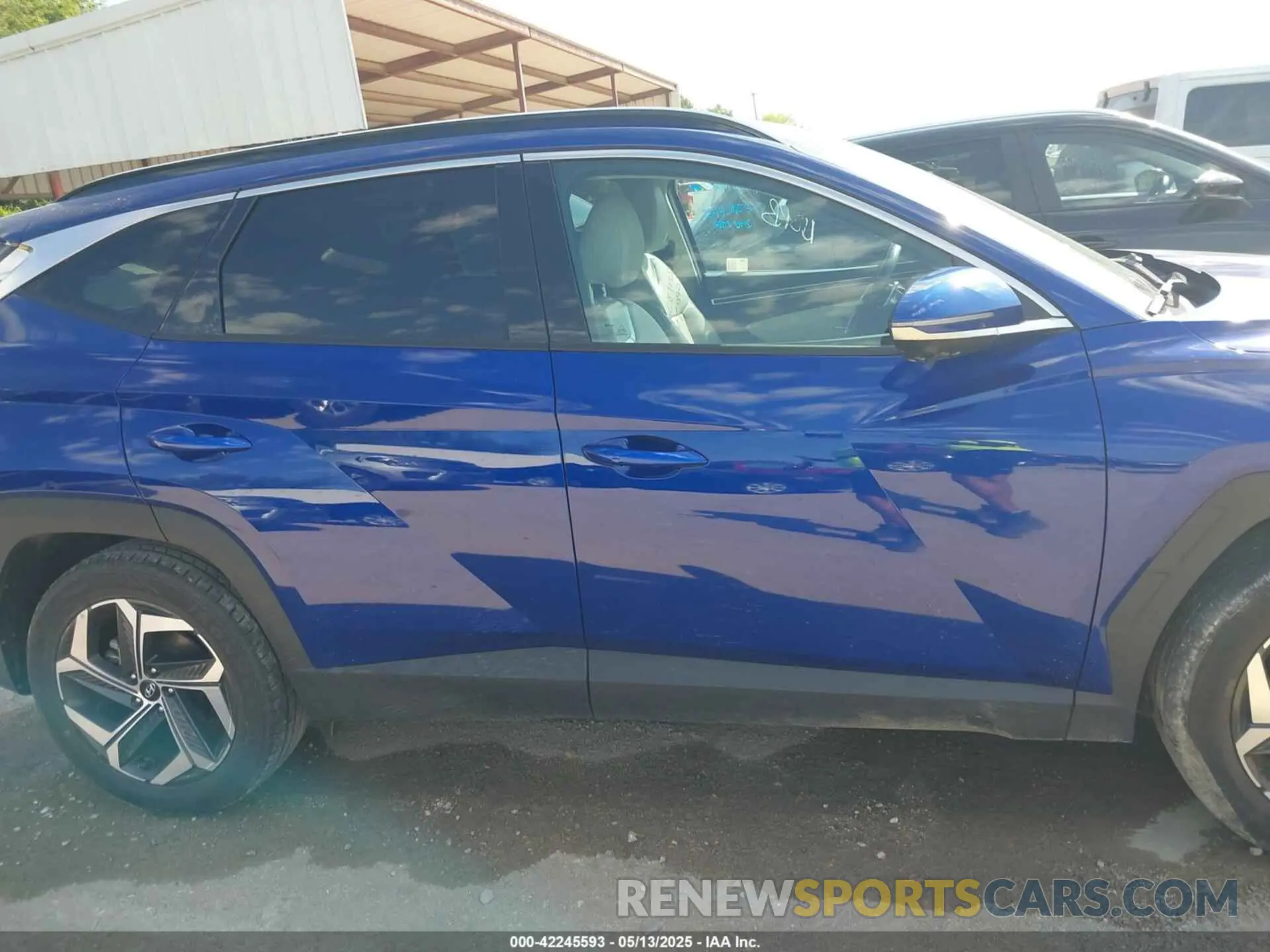 13 Photograph of a damaged car 5NMJE3DE0RH345703 HYUNDAI TUCSON 2024