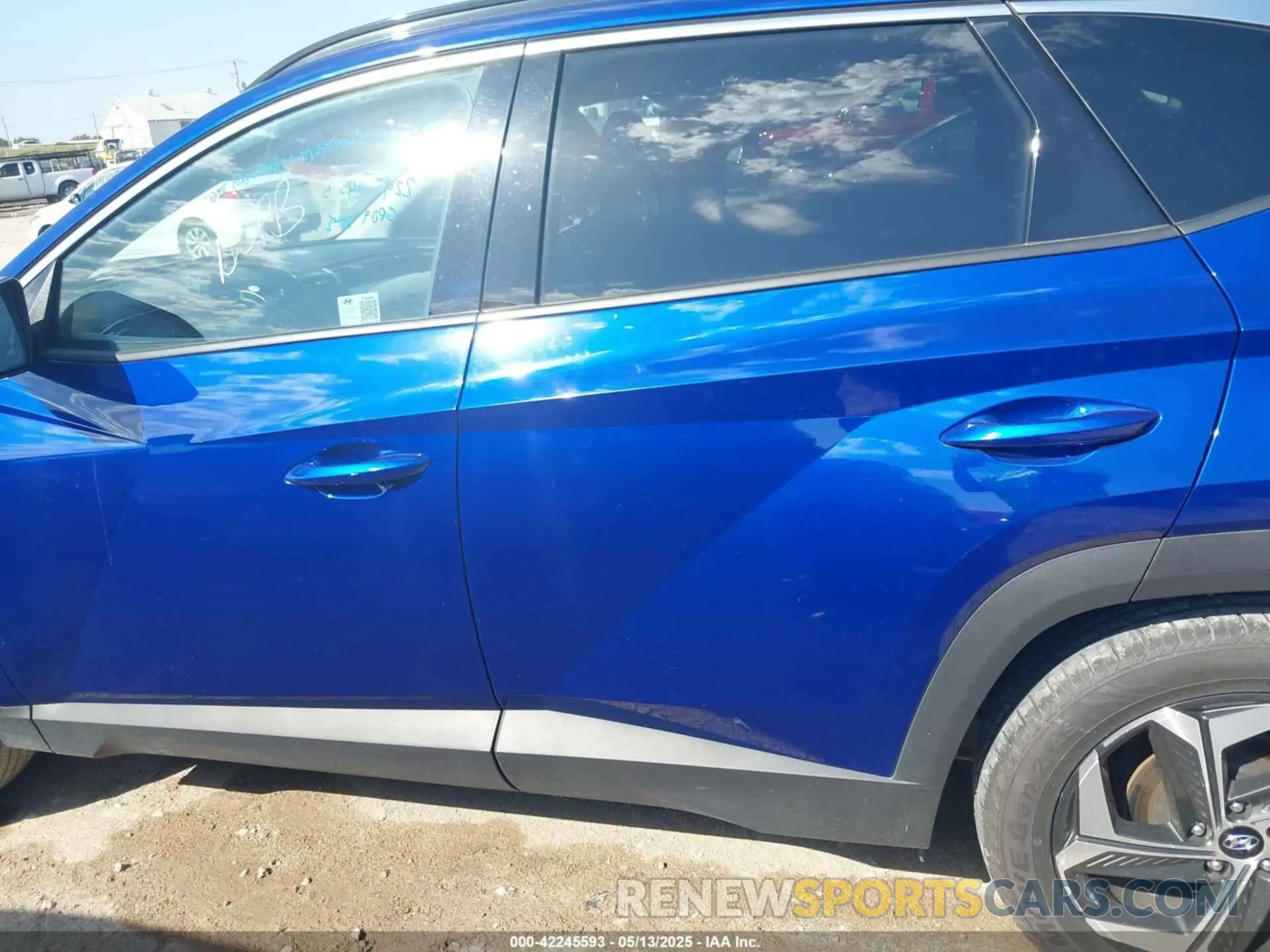 14 Photograph of a damaged car 5NMJE3DE0RH345703 HYUNDAI TUCSON 2024