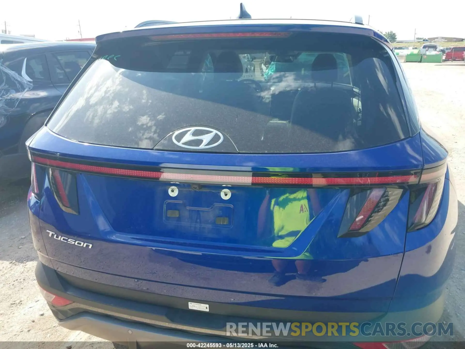 6 Photograph of a damaged car 5NMJE3DE0RH345703 HYUNDAI TUCSON 2024