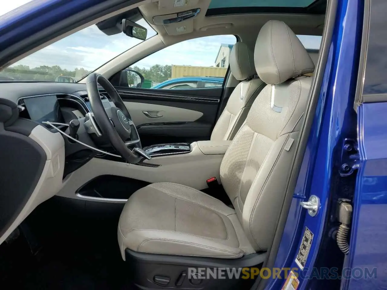 7 Photograph of a damaged car 5NMJE3DE0RH355650 HYUNDAI TUCSON 2024