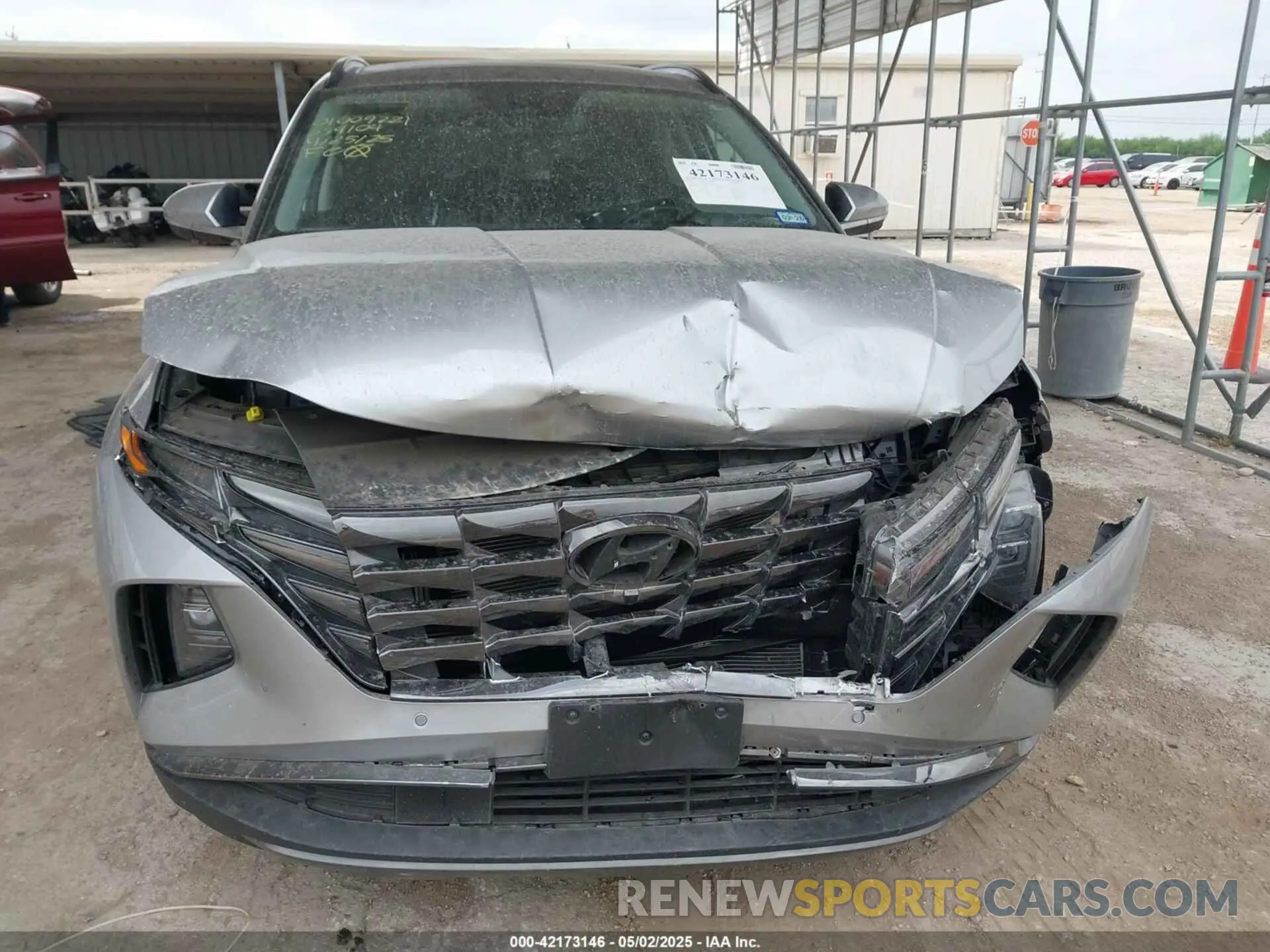 12 Photograph of a damaged car 5NMJE3DE1RH354104 HYUNDAI TUCSON 2024