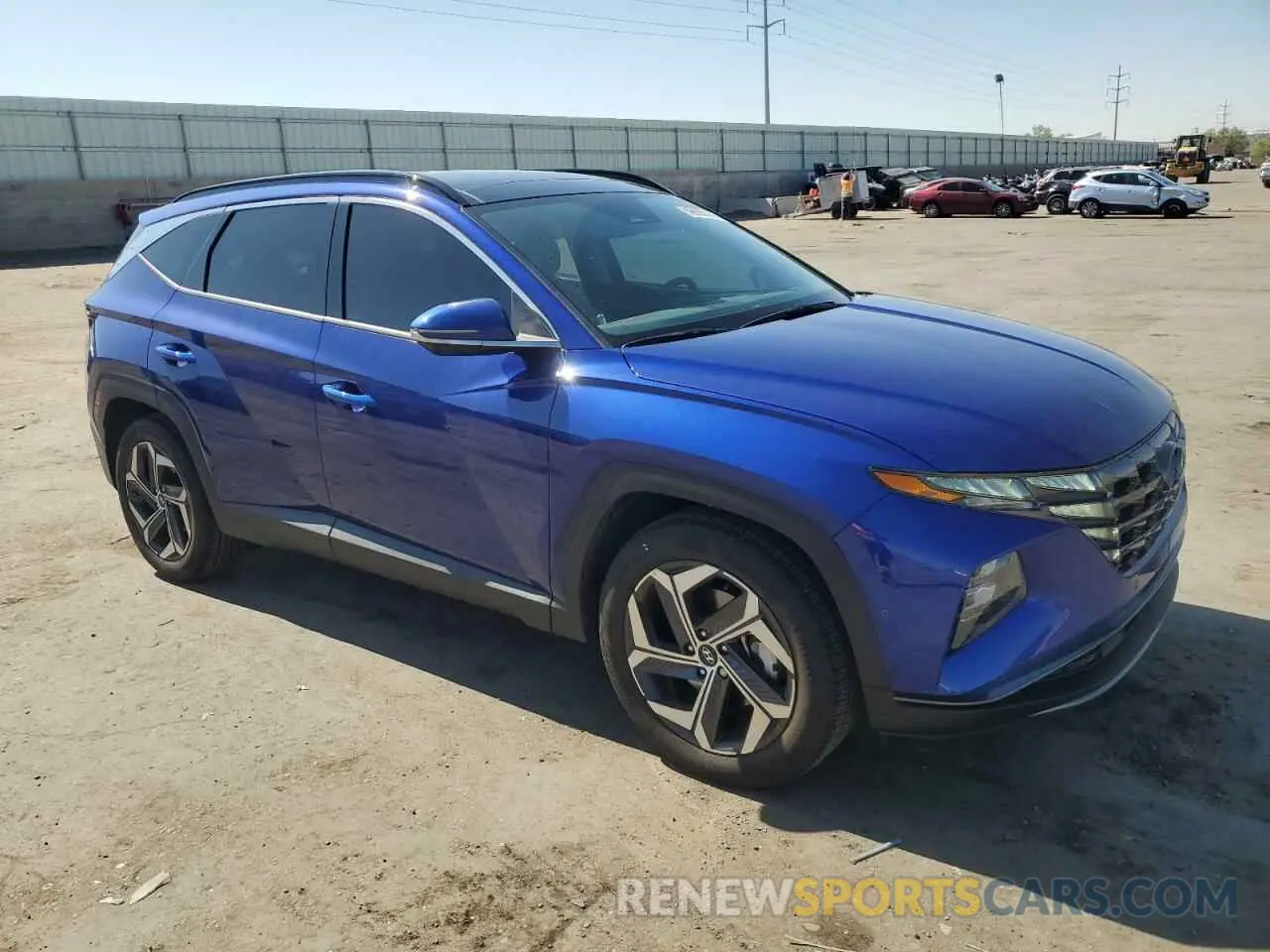 4 Photograph of a damaged car 5NMJE3DE1RH363160 HYUNDAI TUCSON 2024