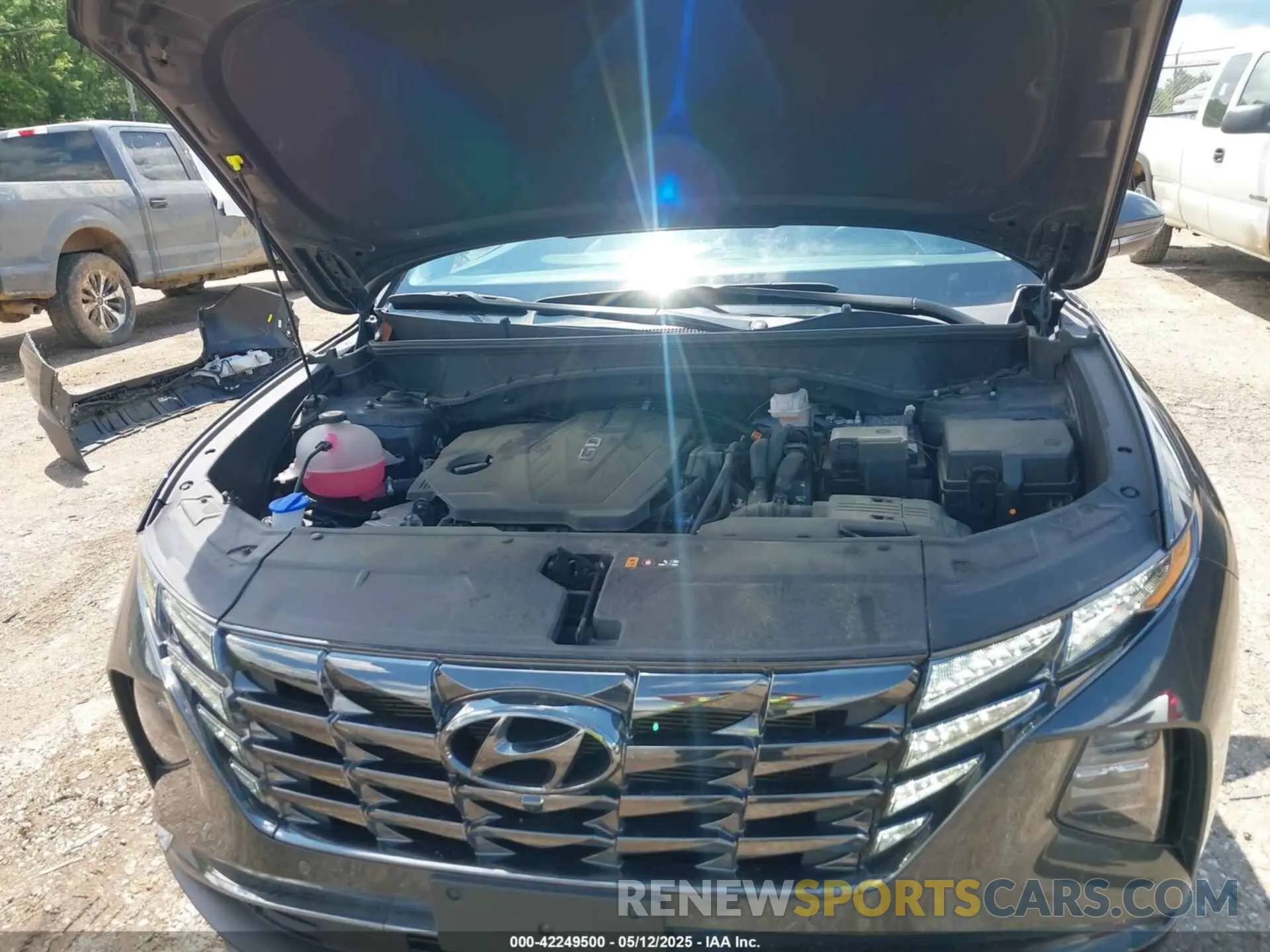 10 Photograph of a damaged car 5NMJE3DE4RH357627 HYUNDAI TUCSON 2024